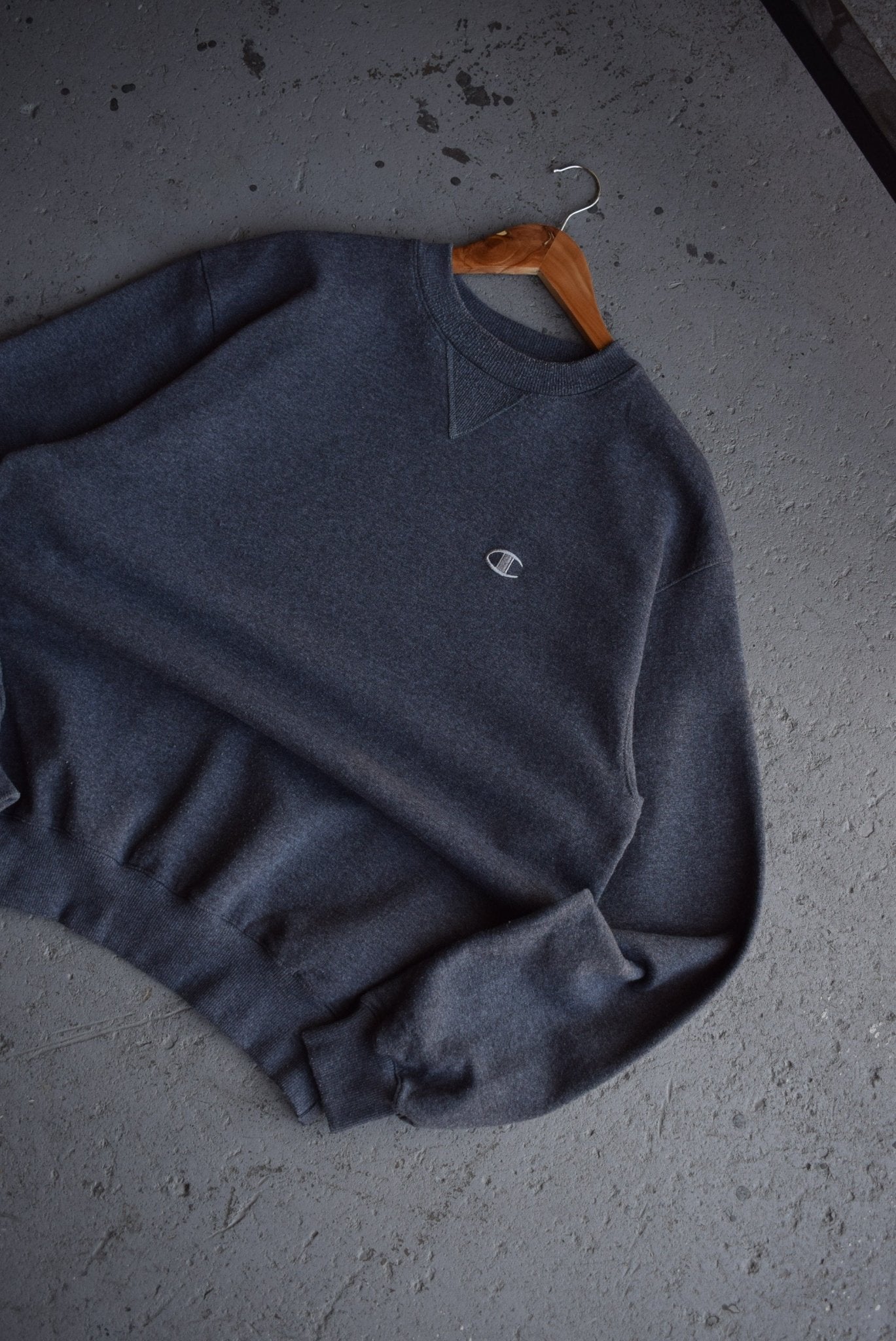 Vintage Champion Classic Logo Embroidered Crewneck (M/L) - Retrospective Store