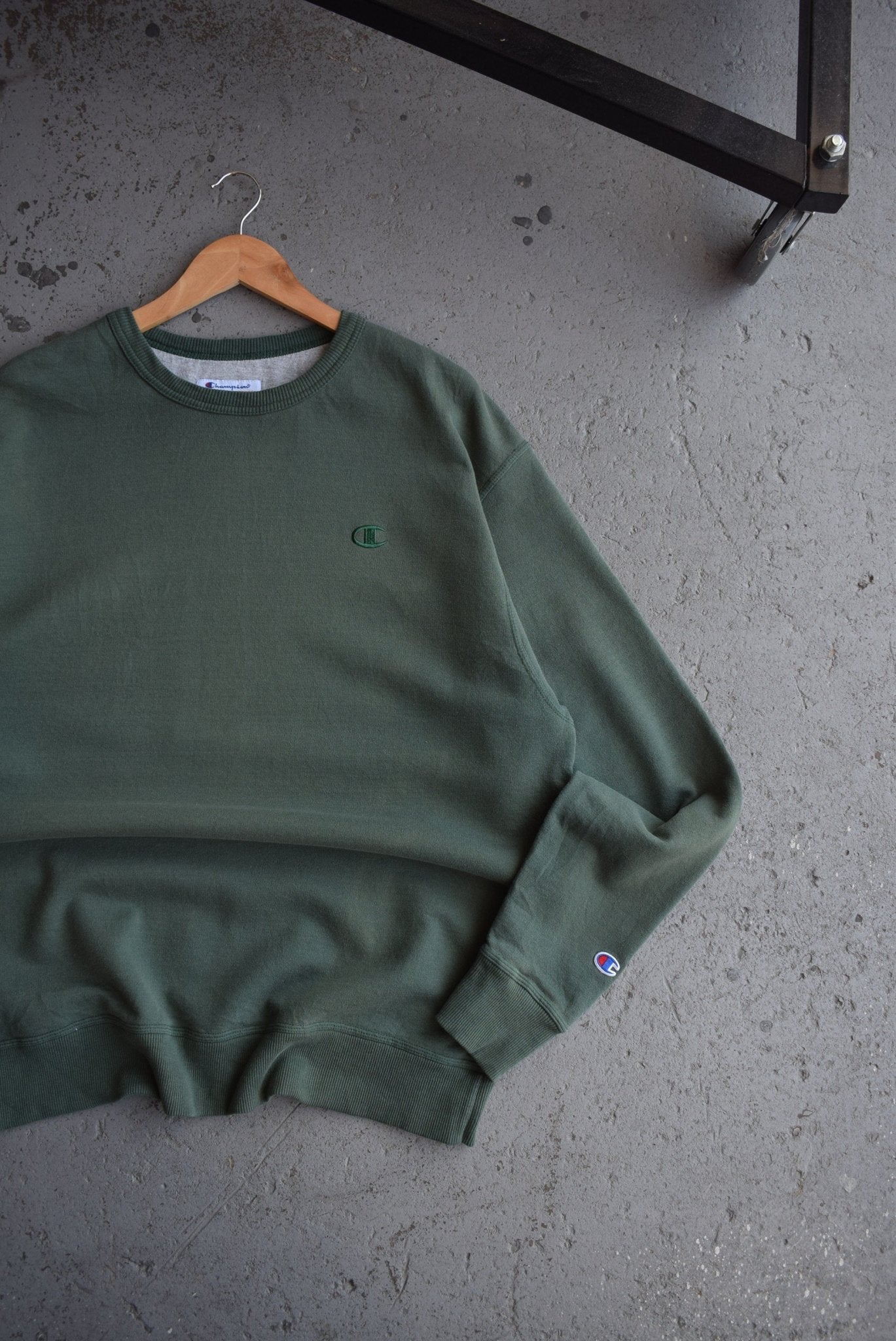 Vintage Champion Classic Logo Embroidered Crewneck (XL) - Retrospective Store