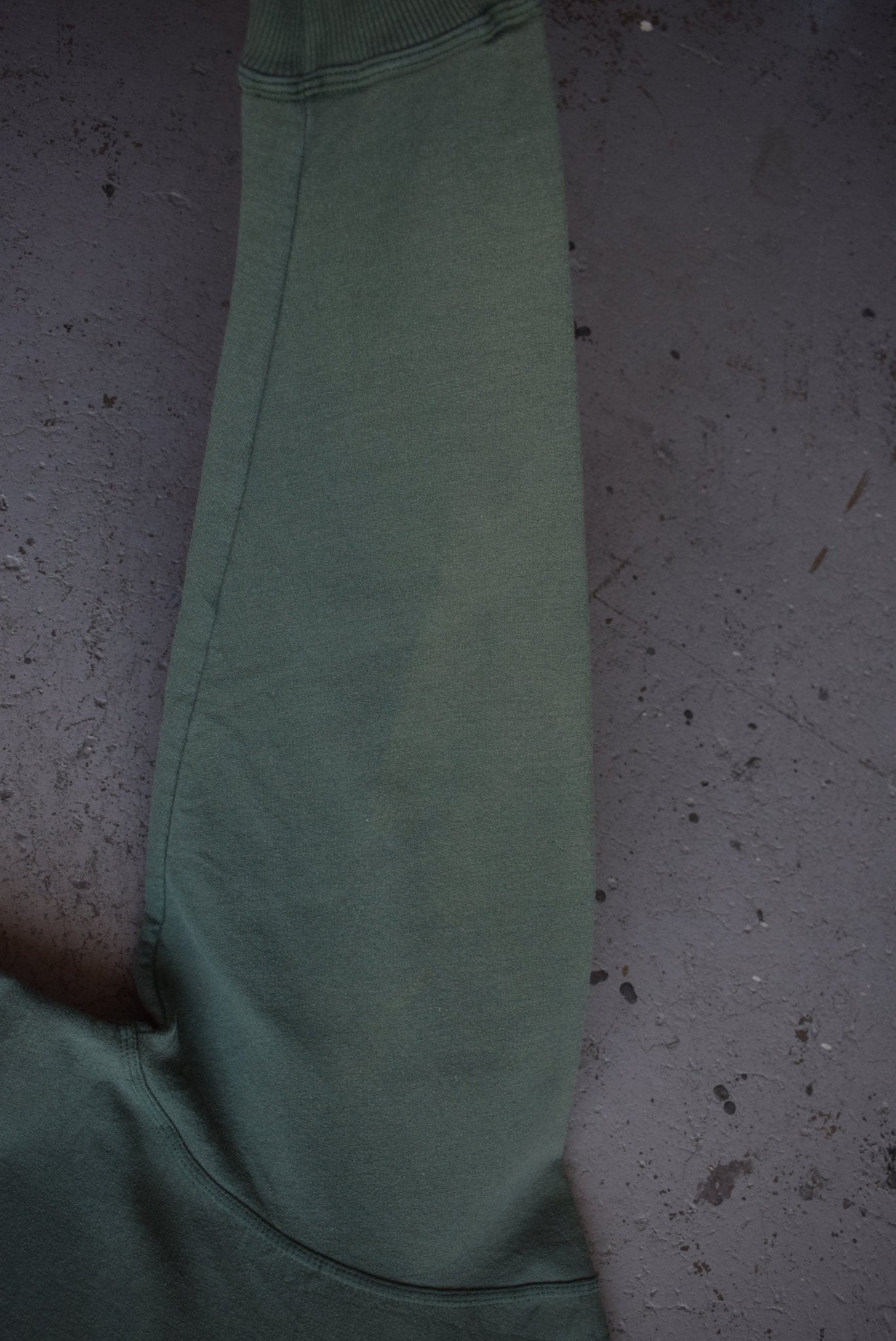 Vintage Champion Classic Logo Embroidered Crewneck (XL) - Retrospective Store