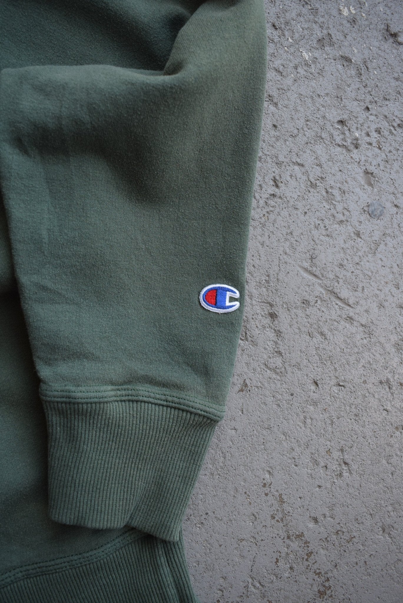 Vintage Champion Classic Logo Embroidered Crewneck (XL) - Retrospective Store