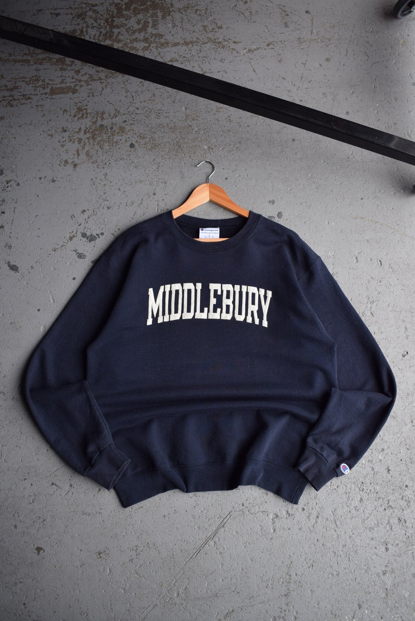 Vintage Champion x Middleburn College Embroidered Crewneck (L) - Retrospective Store