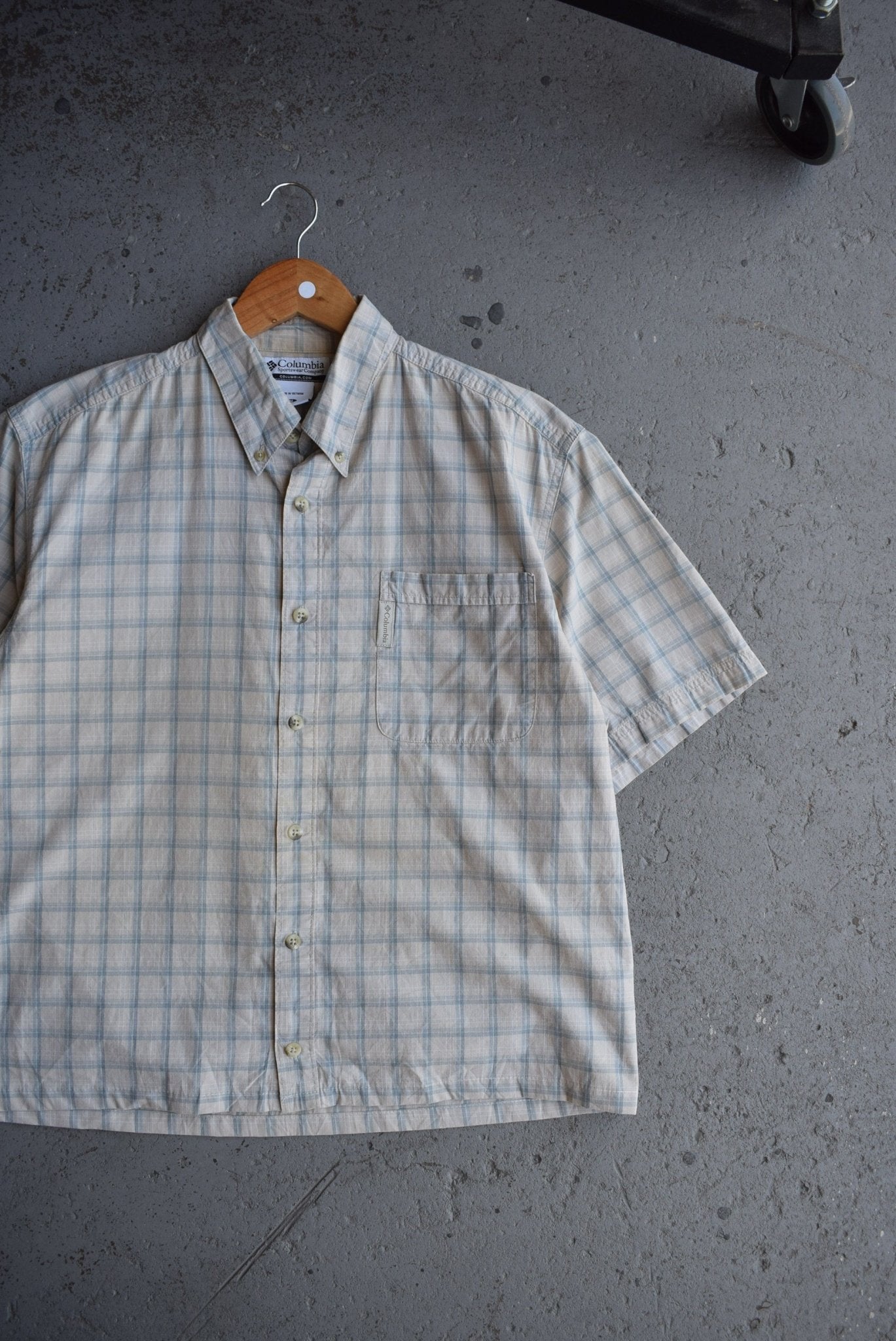 Vintage Columbia Cropped Button Up (M) - Retrospective Store