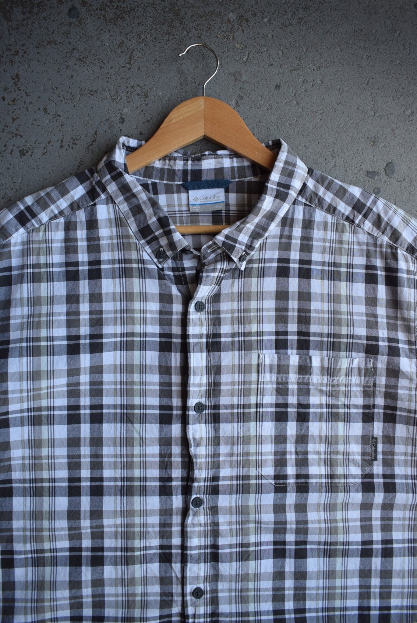 Vintage Columbia Cropped Button Up (XL/XXL) - Retrospective Store