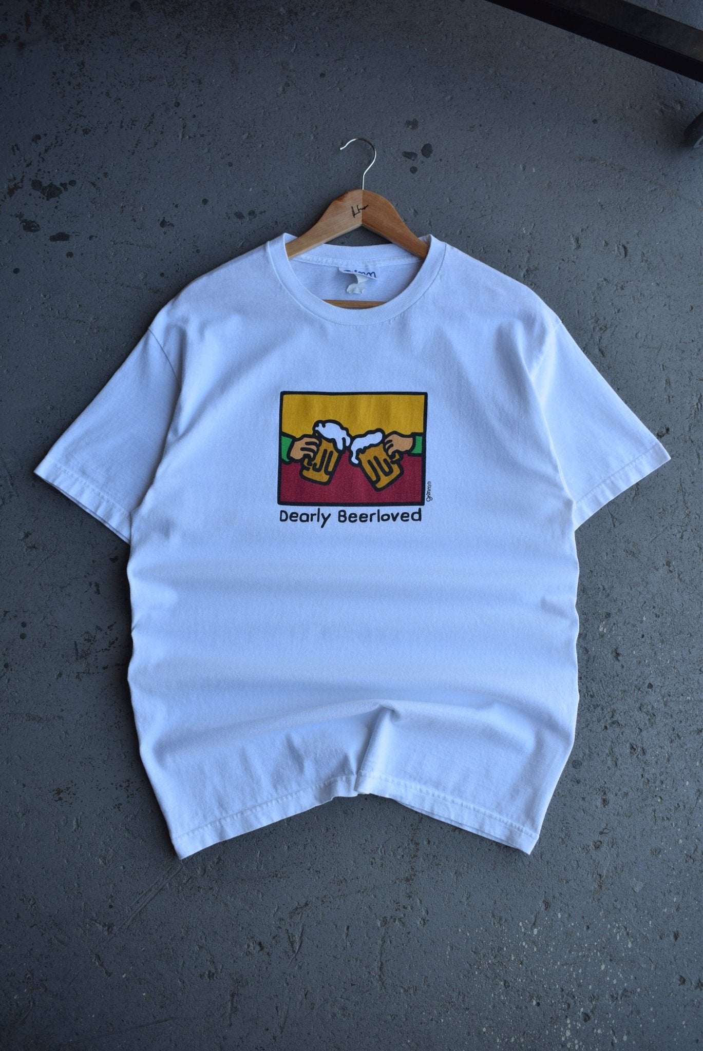 Vintage Dearly Beerloved Graphic Tee (L) - Retrospective Store