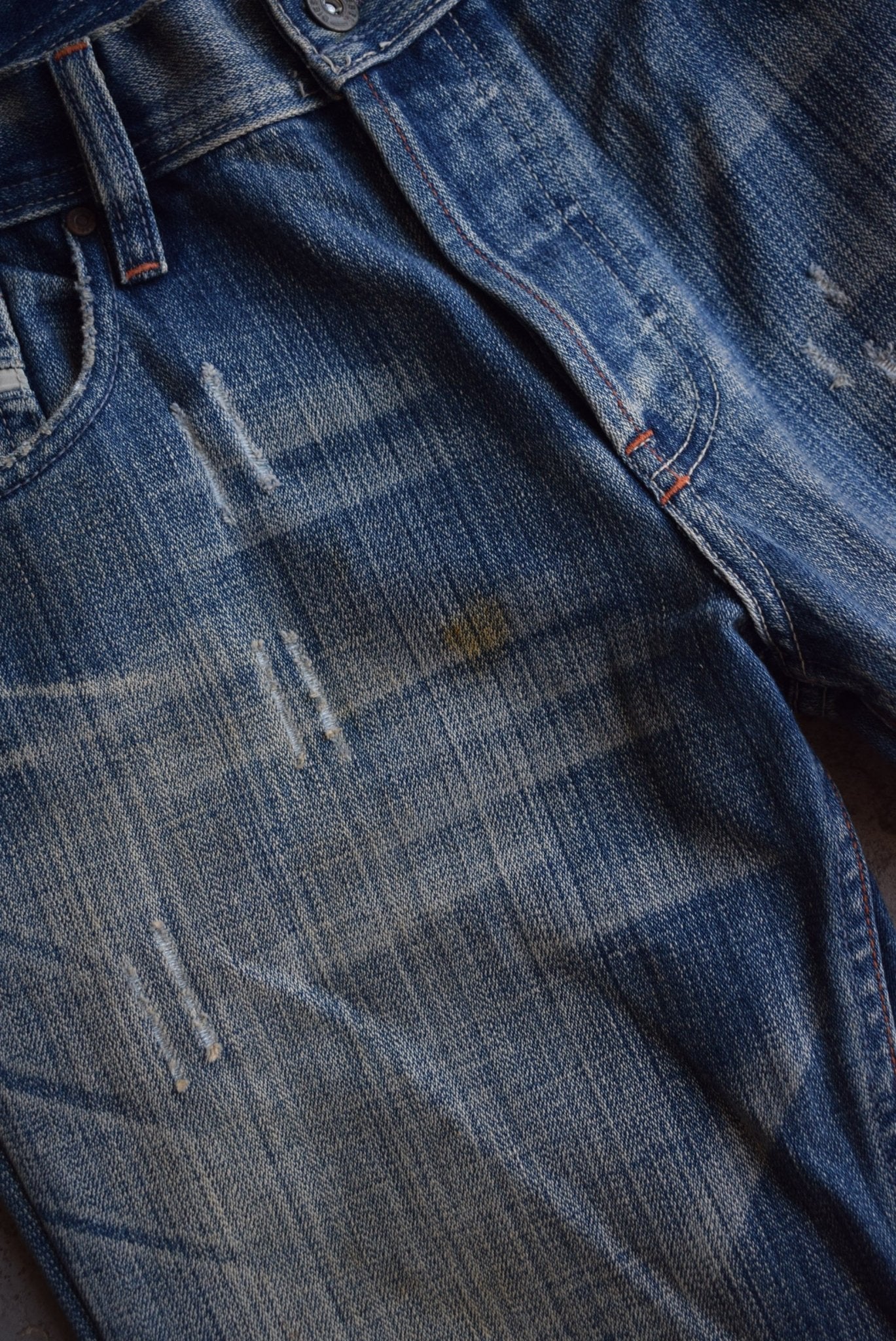 Vintage Diesel Denim Division Jeans (32) - Retrospective Store