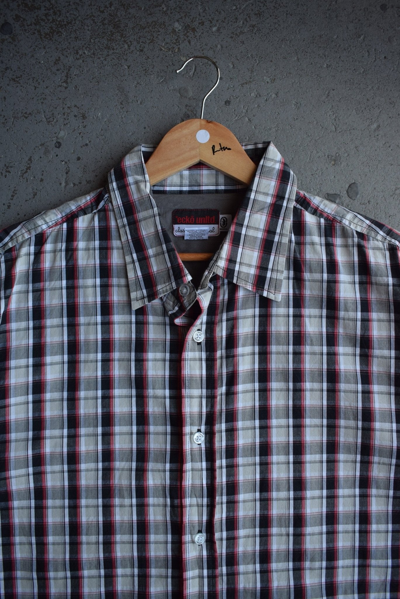 Vintage Ecko Unltd Cropped Button Up (XL) - Retrospective Store