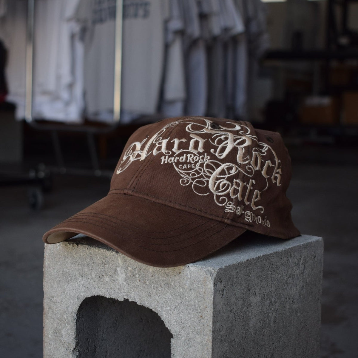Vintage Hard Rock Cafe Embroidered Hat – Retrospective Store