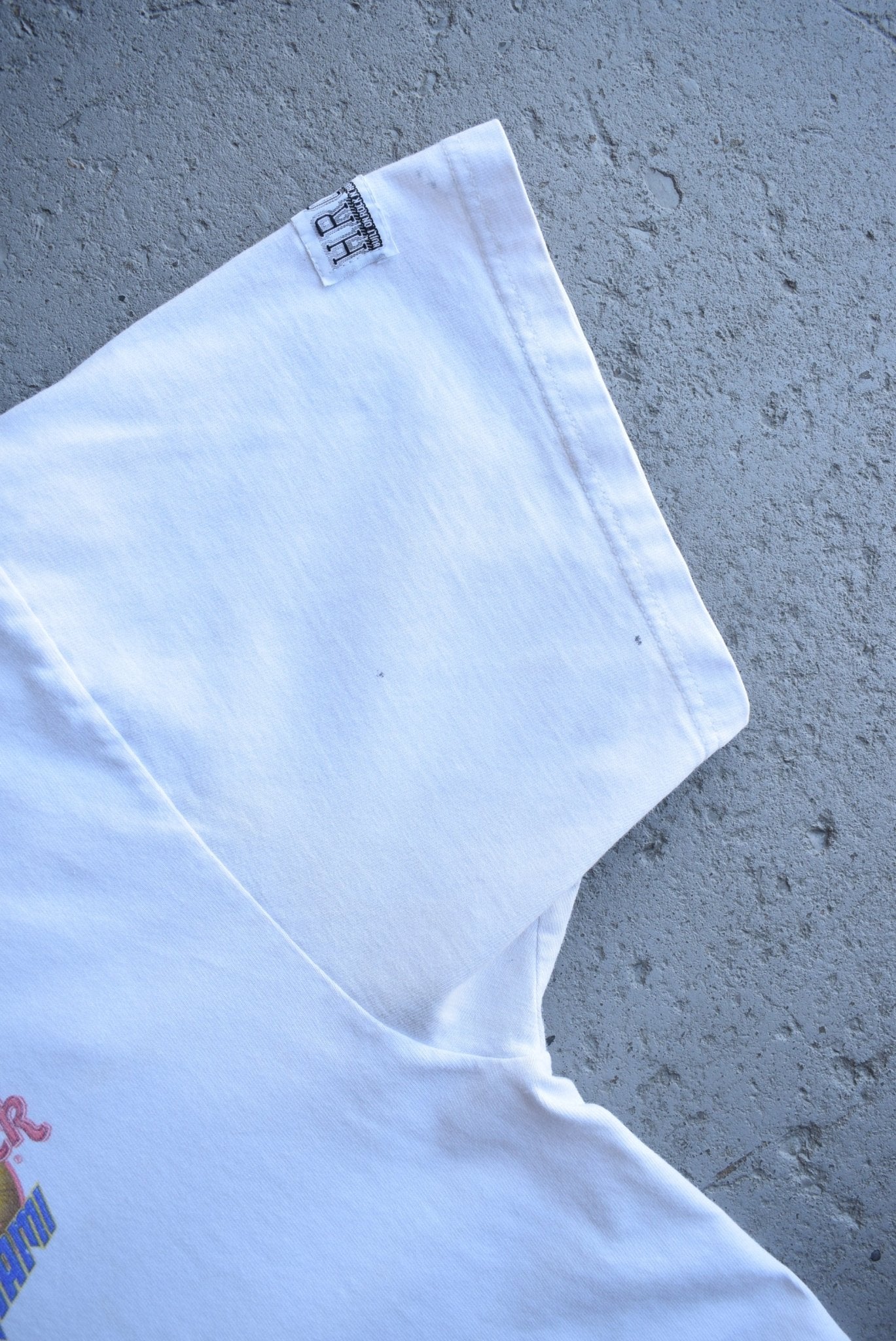 Vintage Hard Rock Cafe Miami Tee (XL) - Retrospective Store