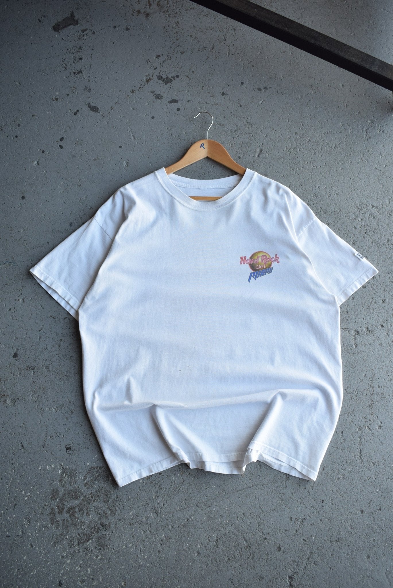 Vintage Hard Rock Cafe Miami Tee (XL) - Retrospective Store