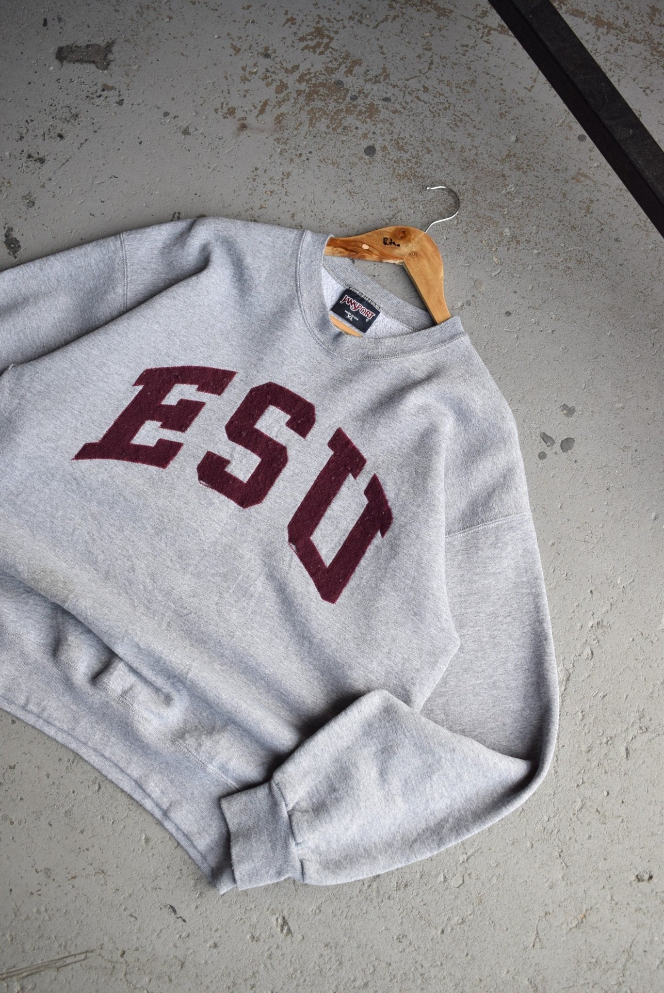 Vintage Jansport x ESU College Embroidered Crewneck (L) - Retrospective Store