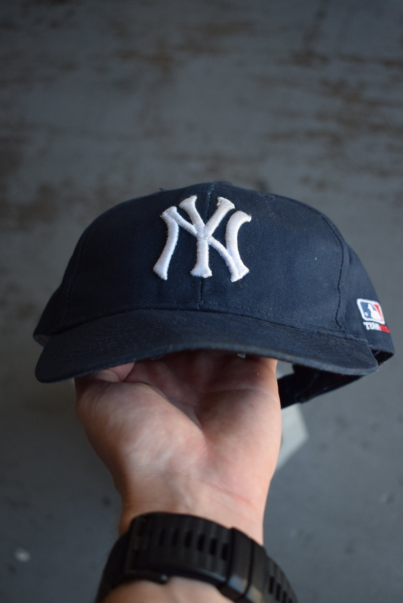 Vintage MLB New York Yankees Embroidered Hat (Youth) - Retrospective Store