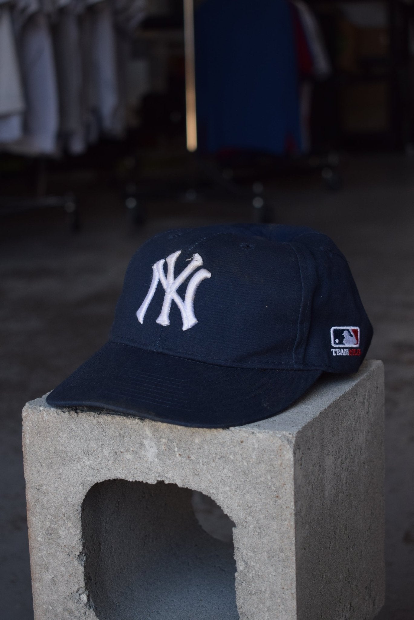Vintage MLB New York Yankees Embroidered Hat (Youth) - Retrospective Store