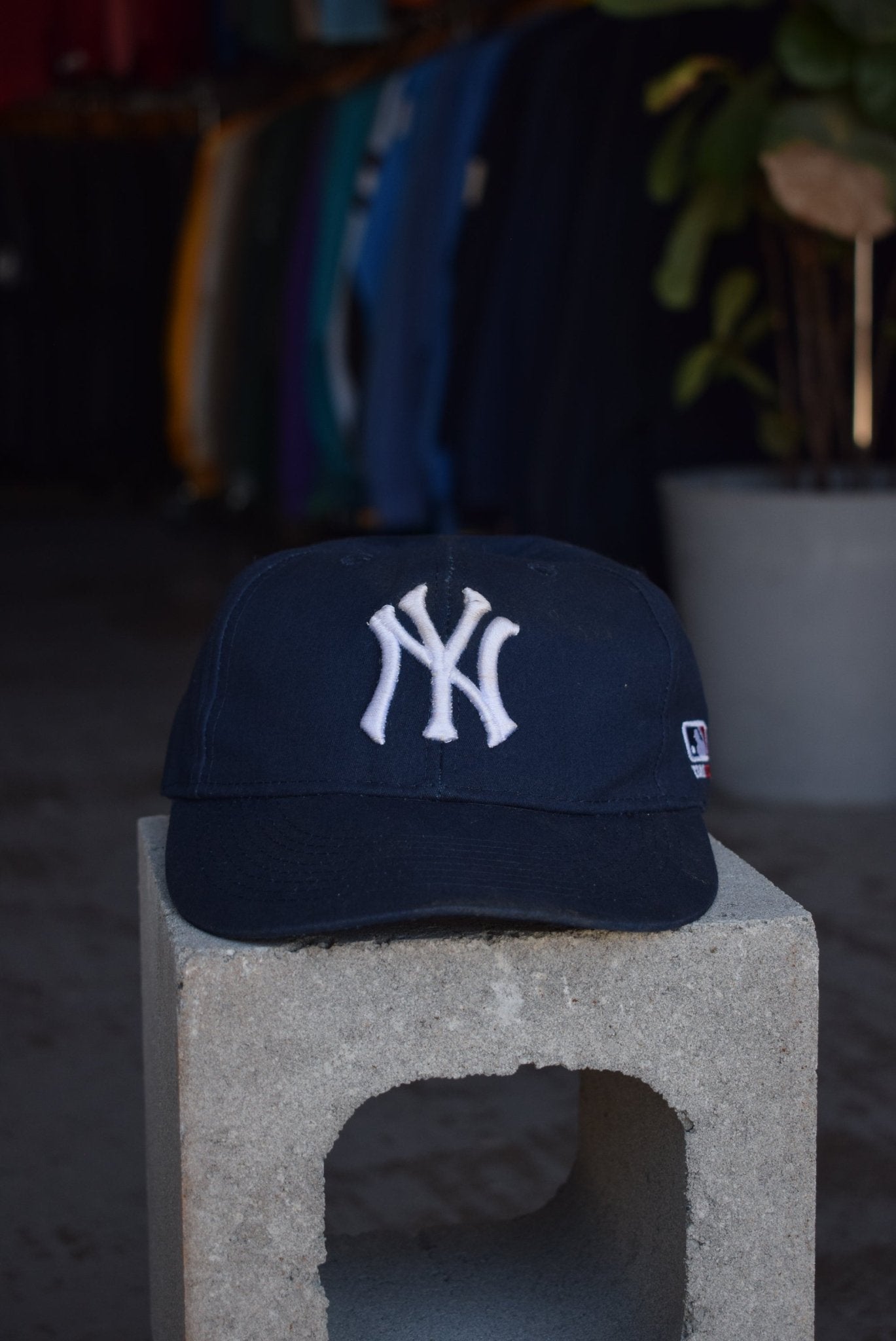 Vintage MLB New York Yankees Embroidered Hat (Youth) - Retrospective Store