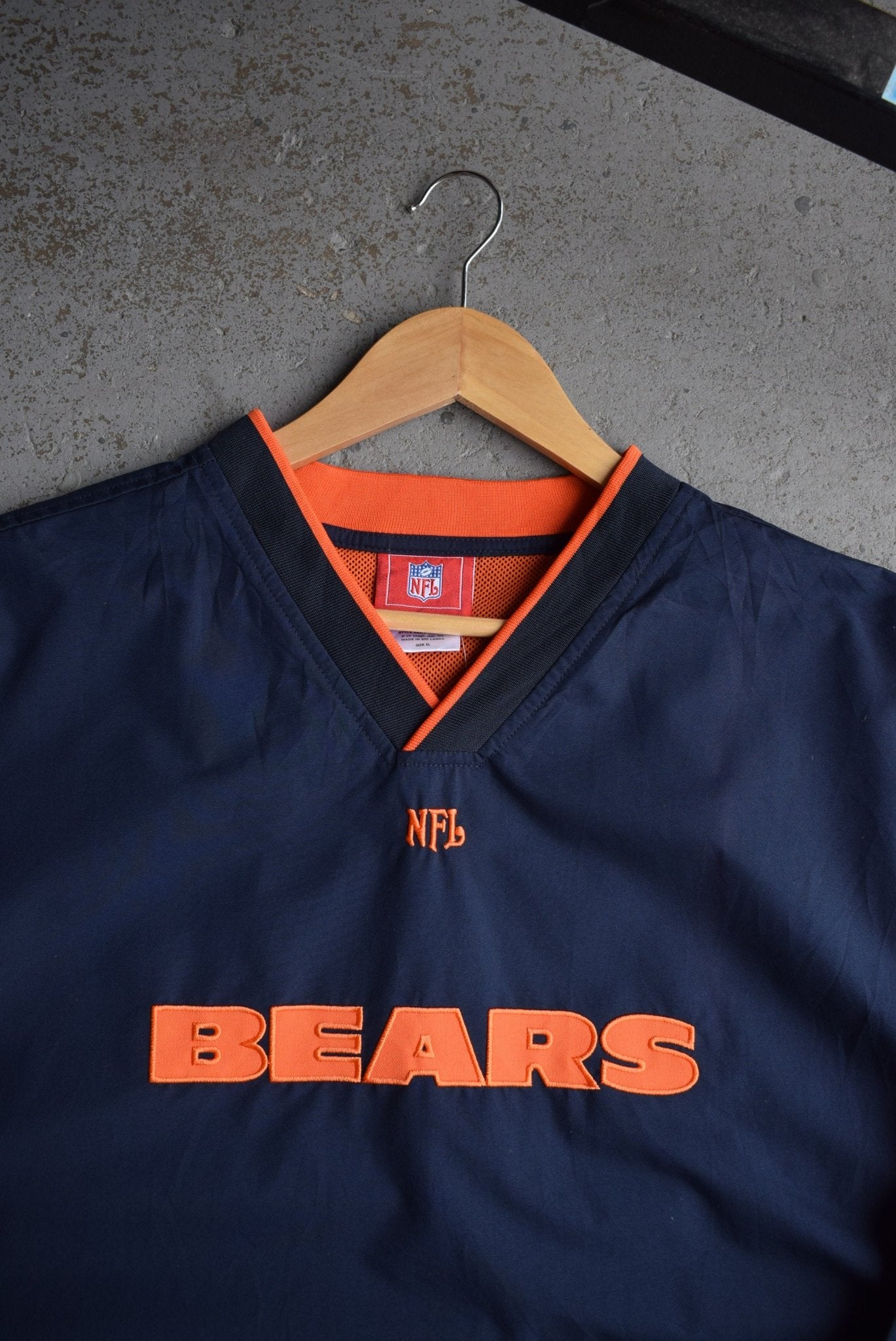 Vintage NFL Chicago Bears Embroidered Pullover Jacket (XL) - Retrospective Store