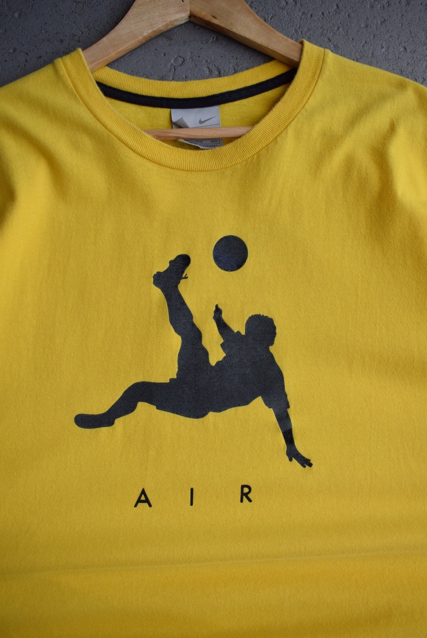 Vintage Nike Air Soccer Tee (XXL) - Retrospective Store