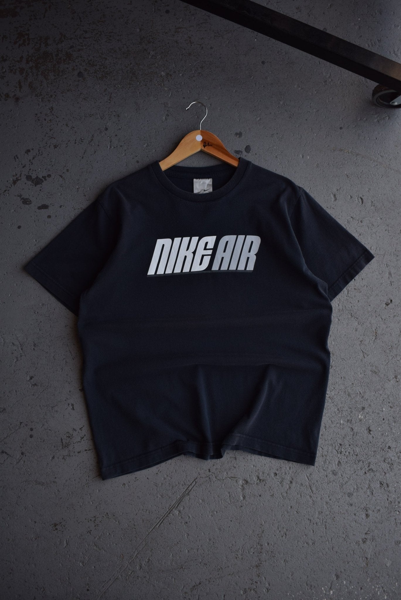 Vintage Nike Air Spellout Tee (M) - Retrospective Store