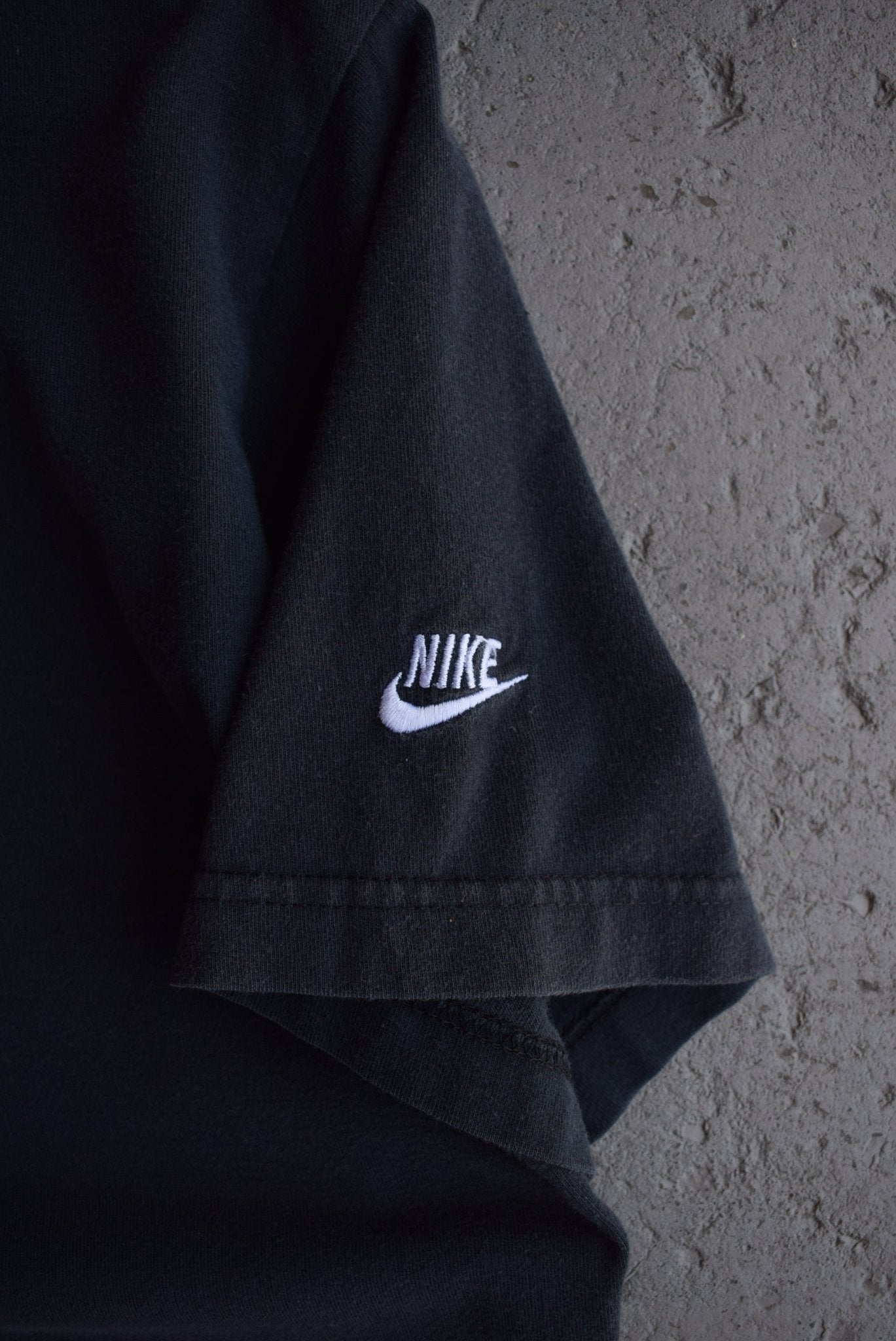 Vintage Nike Air Spellout Tee (M) - Retrospective Store