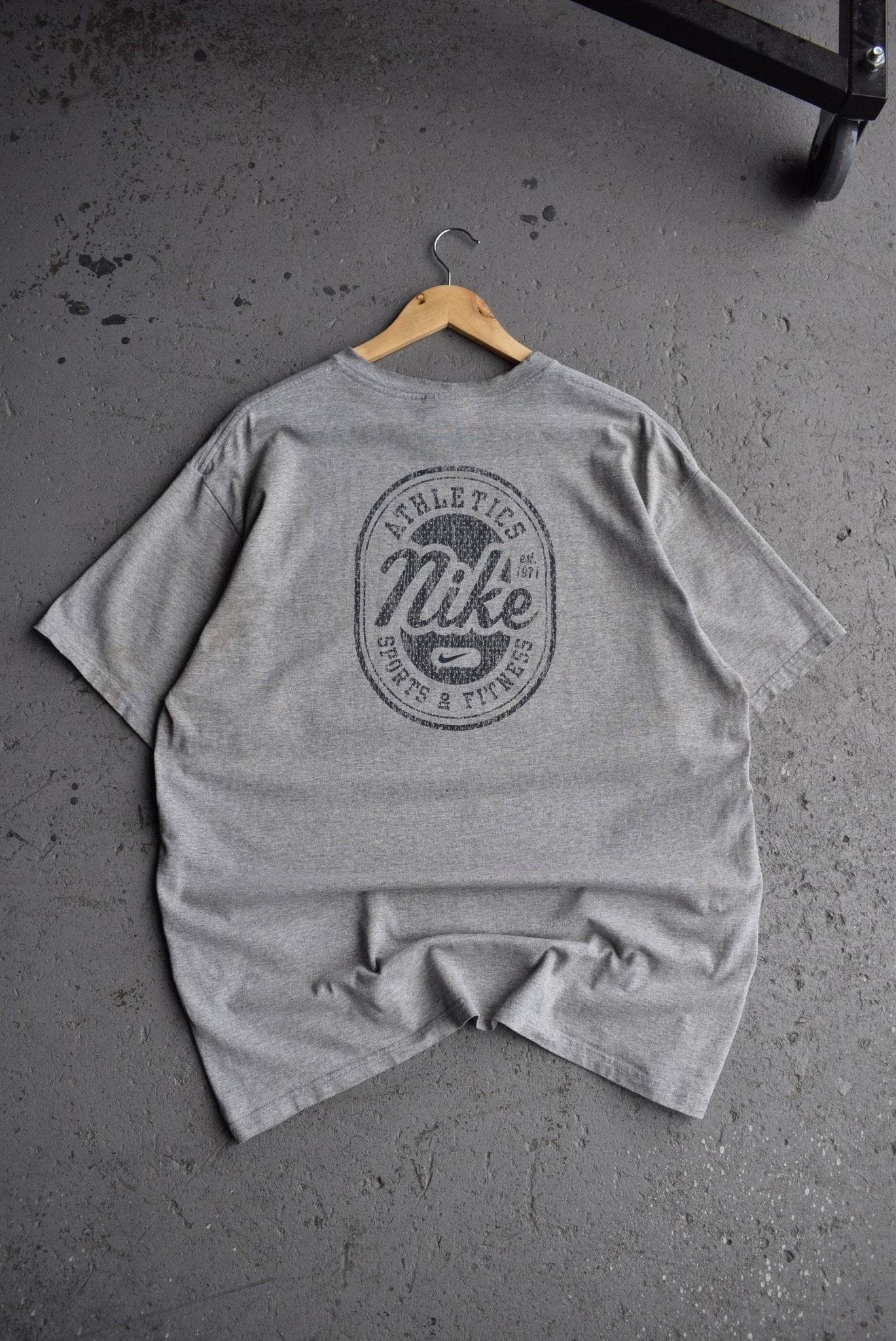 Vintage Nike Athletics Spellout Tee (L) - Retrospective Store