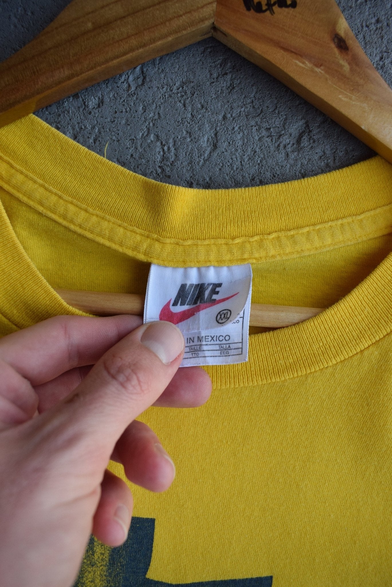 Vintage Nike Basketball 'Killer Splash' Tee (XXL) - Retrospective Store