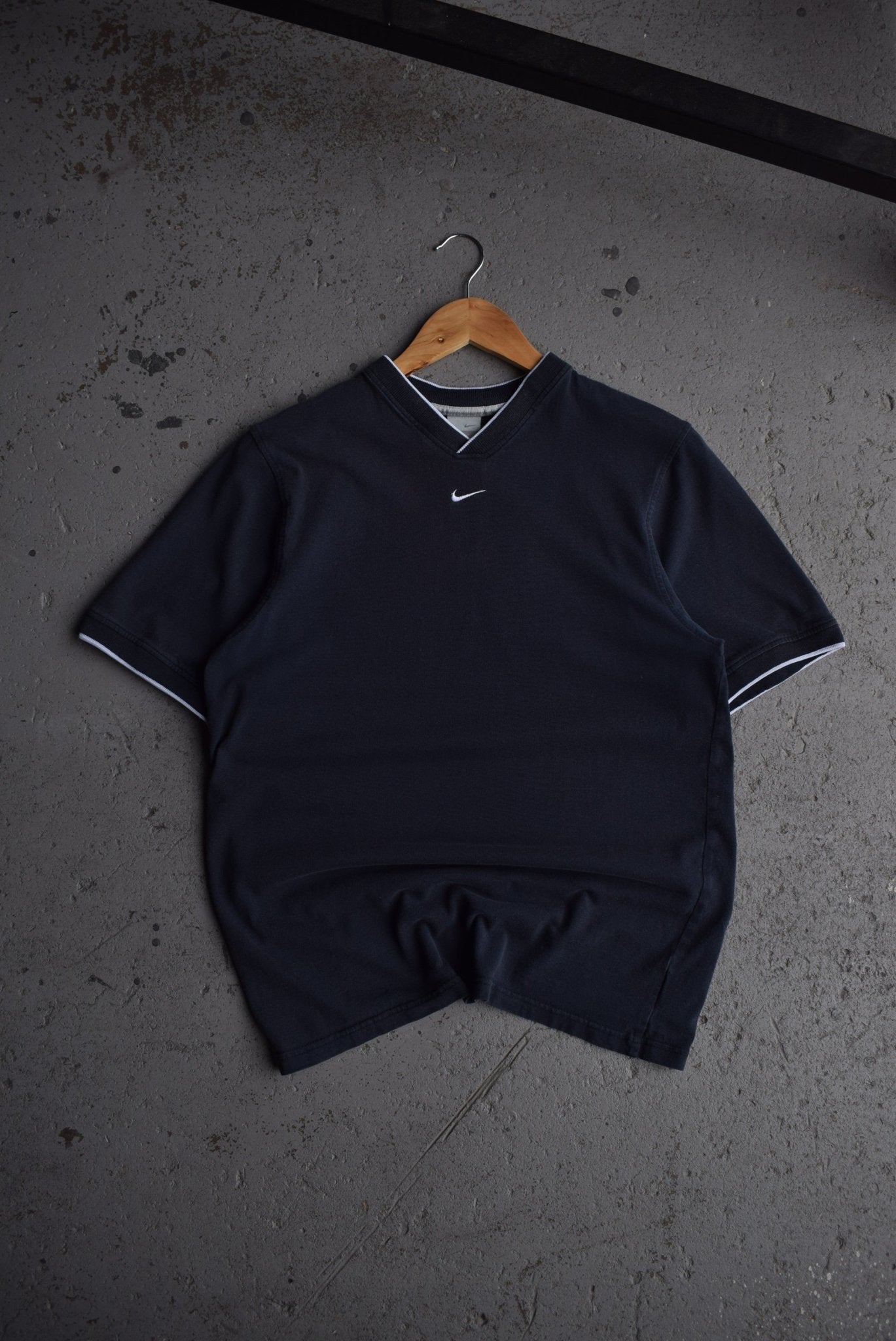 Vintage Nike Centre Swoosh Embroidered Tee (S) - Retrospective Store