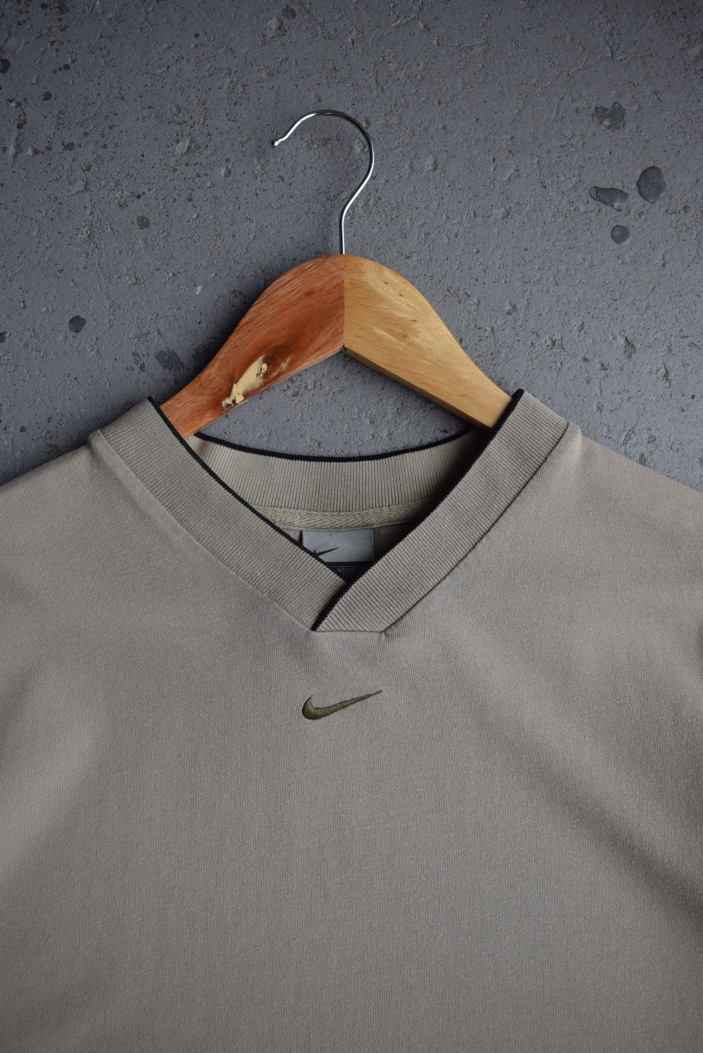 Vintage Nike Centre Swoosh Embroidered Tee (XL) - Retrospective Store