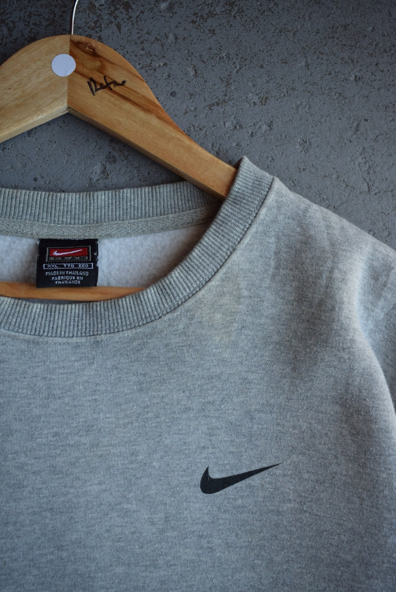 Vintage Nike Classic Logo Crewneck (M) - Retrospective Store