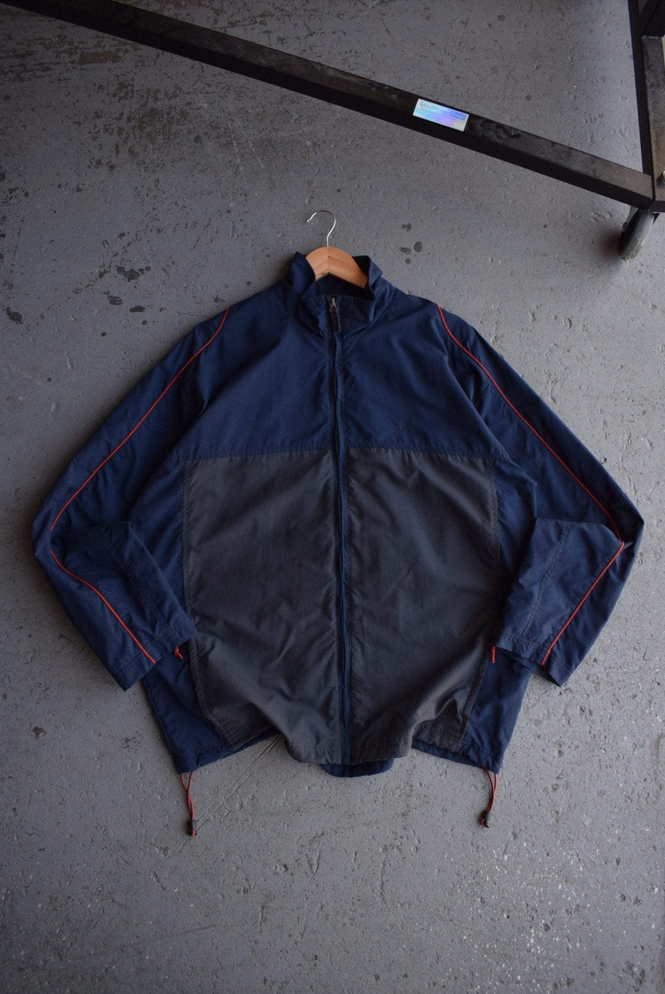 Vintage Nike Classic Logo Embroidered Jacket (L) - Retrospective Store
