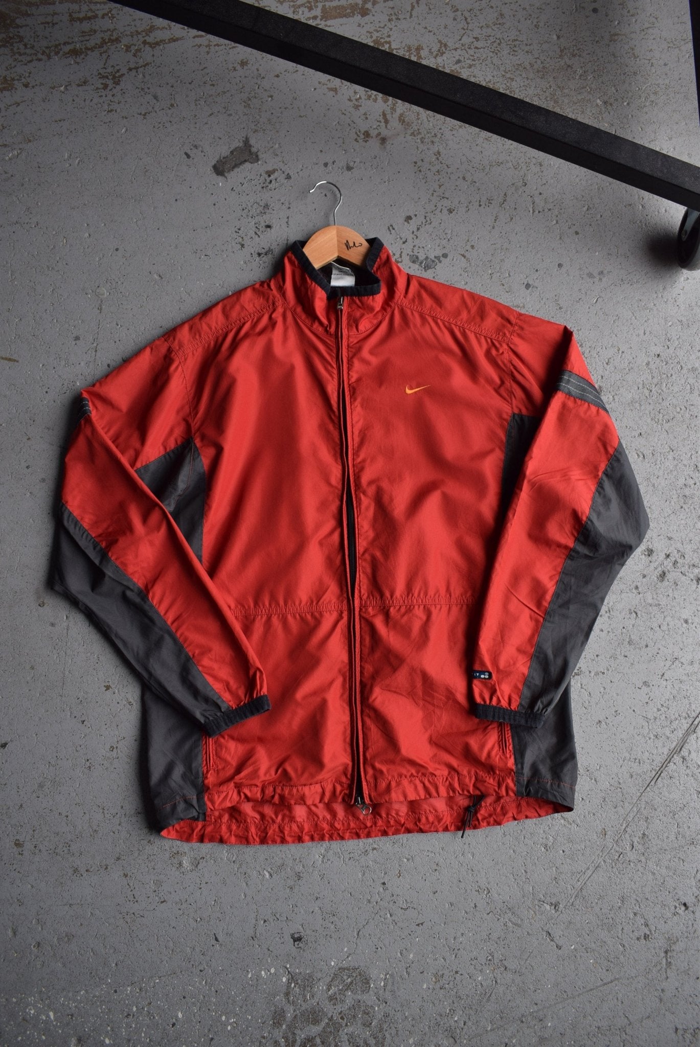 Vintage Nike Classic Logo Embroidered Jacket (M) - Retrospective Store