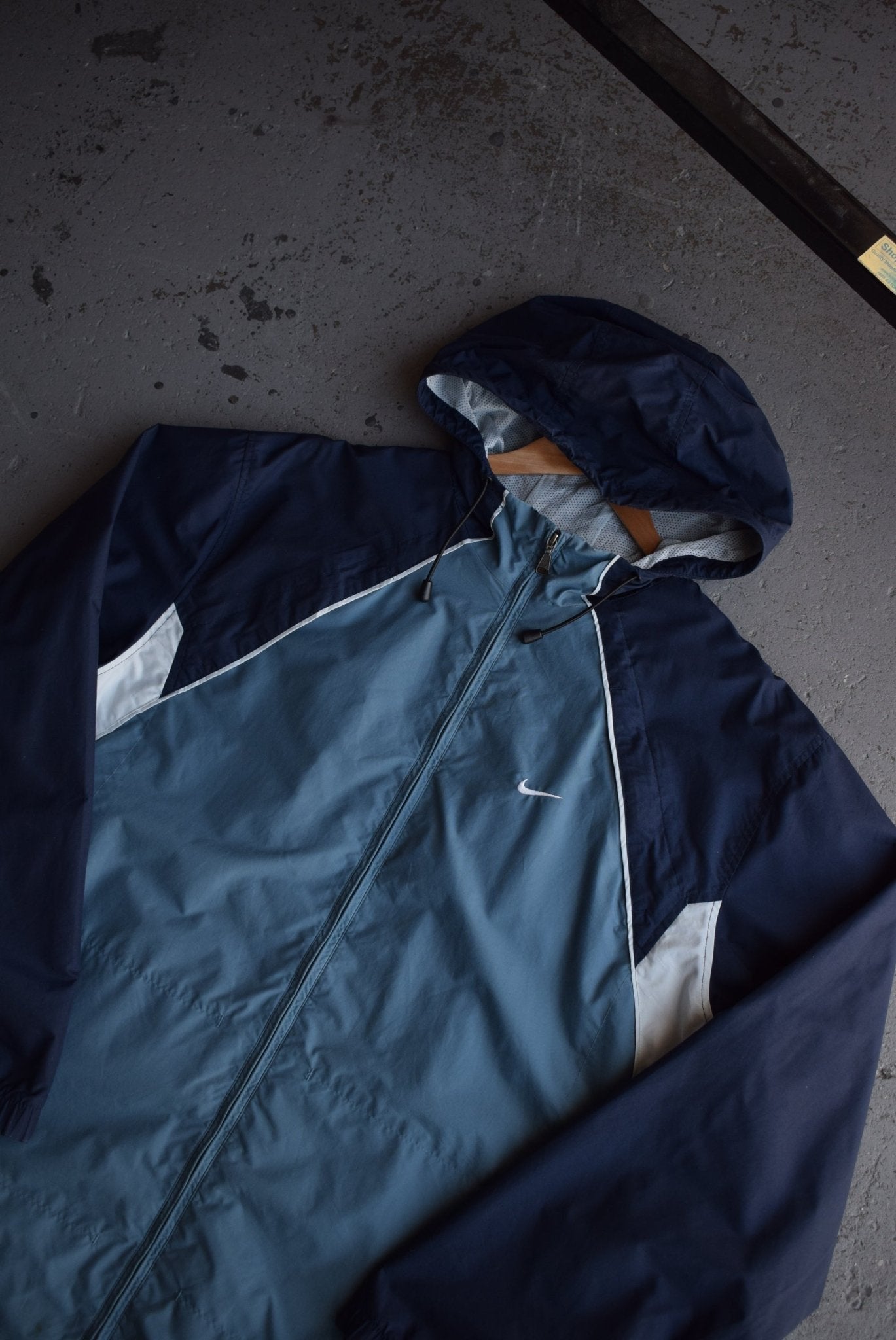 Vintage Nike Classic Logo Embroidered Jacket (XL/XXL) - Retrospective Store