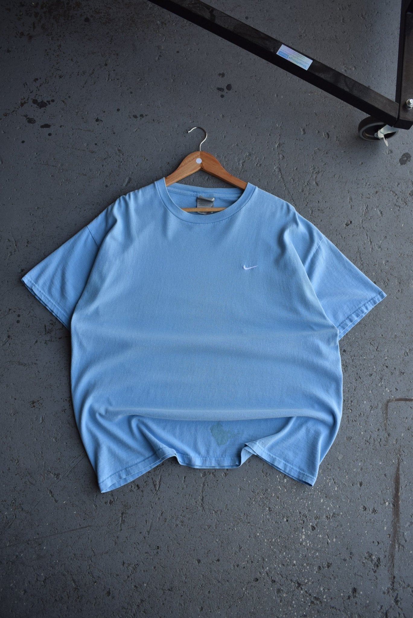Vintage Nike Classic Logo Embroidered Tee (L/XL) - Retrospective Store