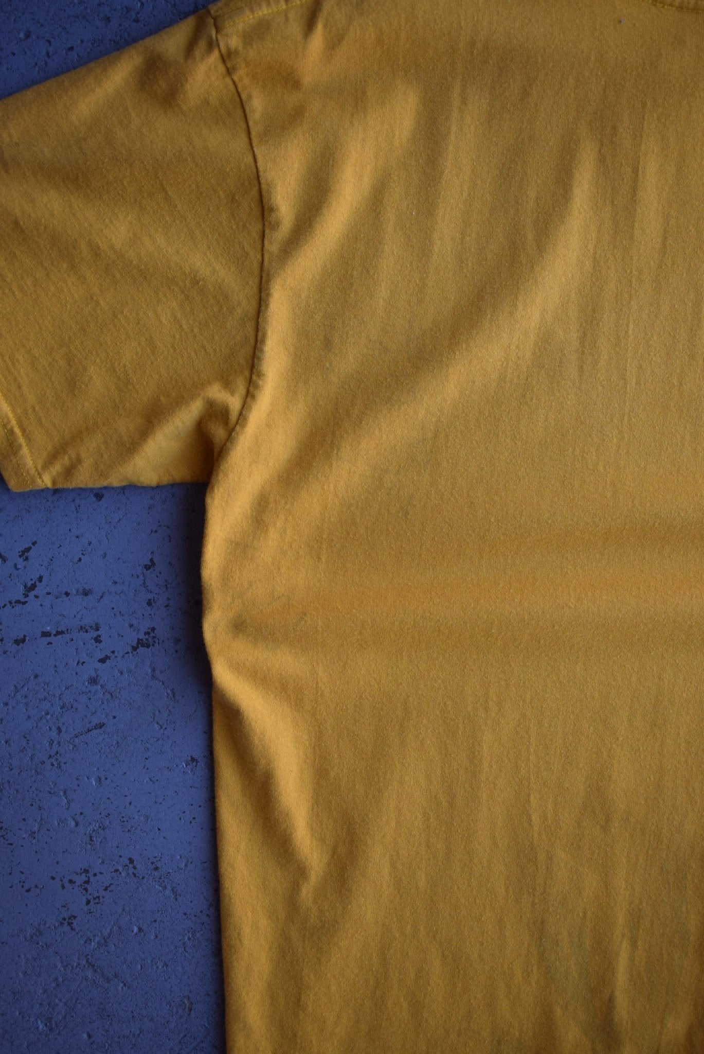 Vintage Nike Classic Logo Embroidered Tee (M) - Retrospective Store