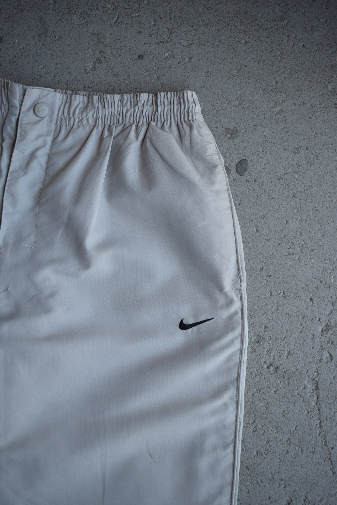 Vintage Nike Classic Logo Embroidered Track Pants (M) - Retrospective Store
