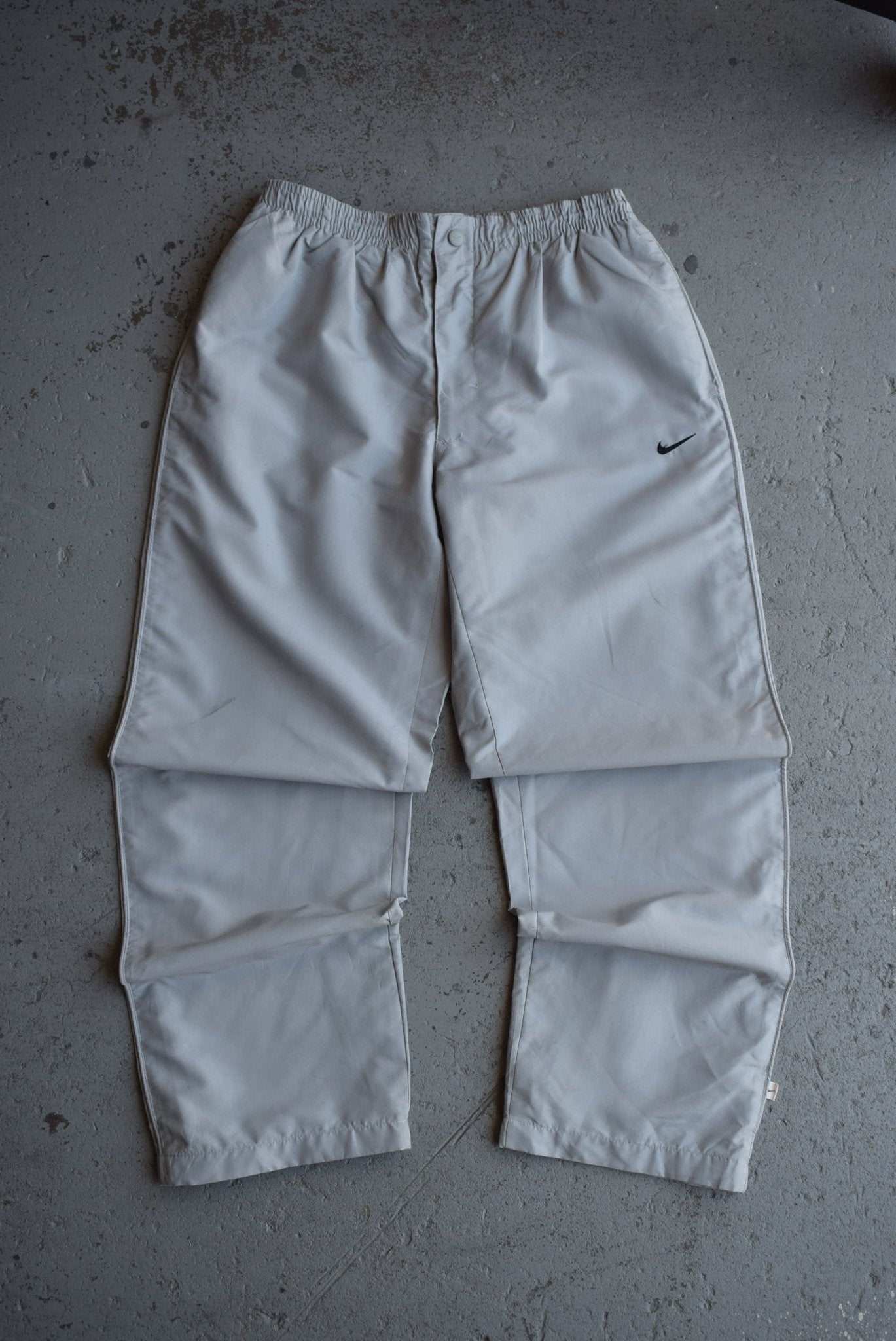 Vintage Nike Classic Logo Embroidered Track Pants (M) - Retrospective Store