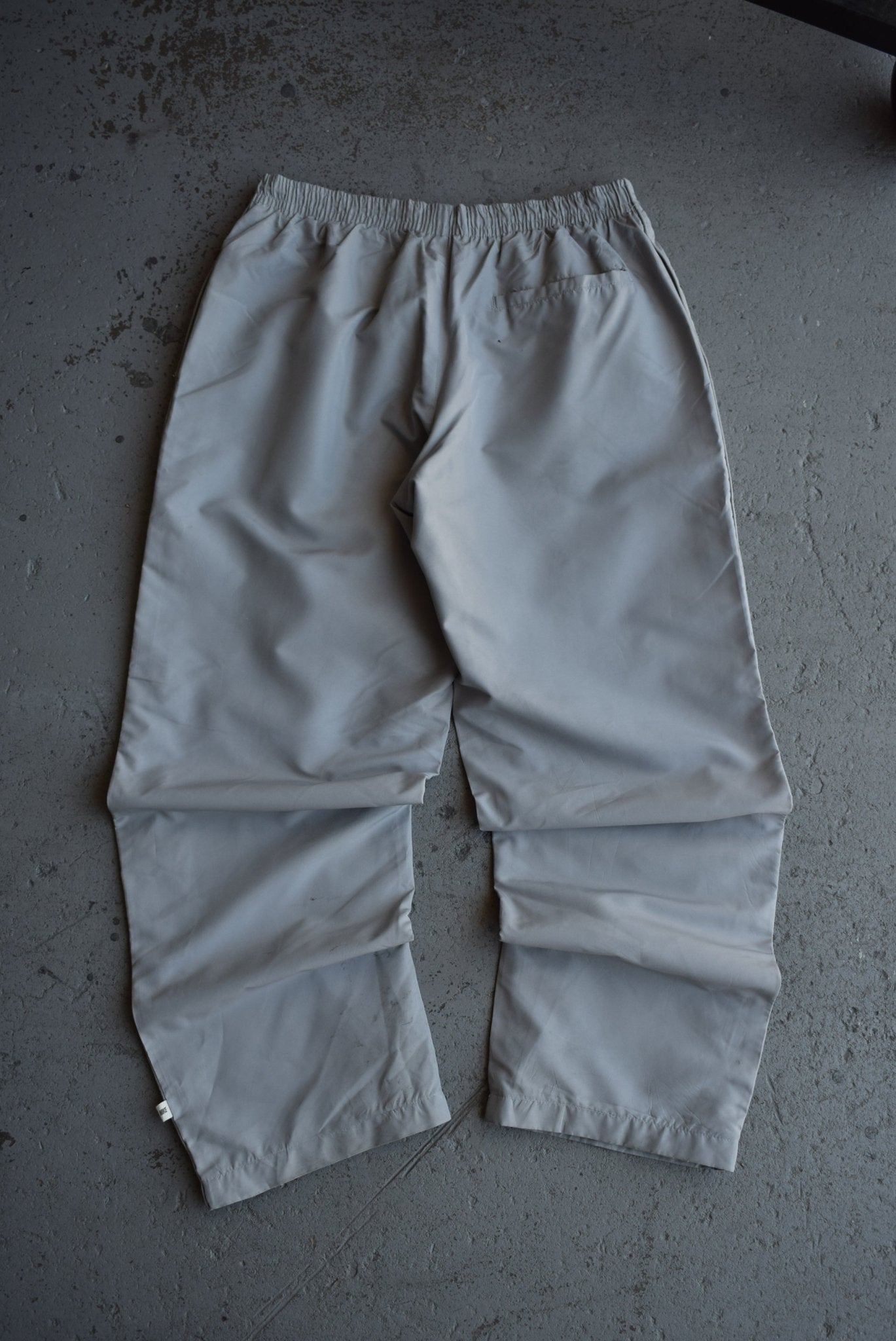 Vintage Nike Classic Logo Embroidered Track Pants (M) - Retrospective Store
