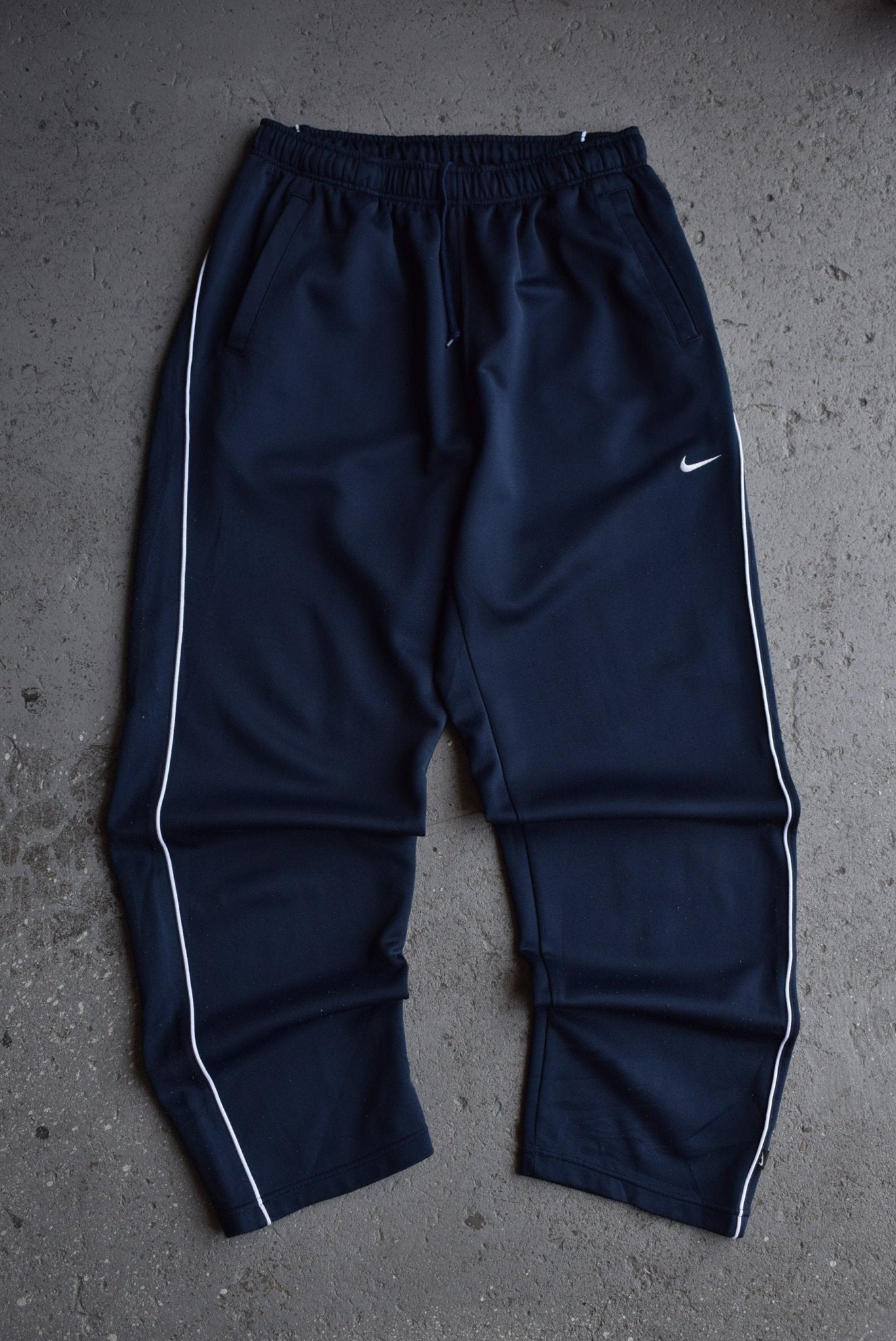 Vintage Nike Classic Logo Embroidered Track Pants (M/L) - Retrospective Store