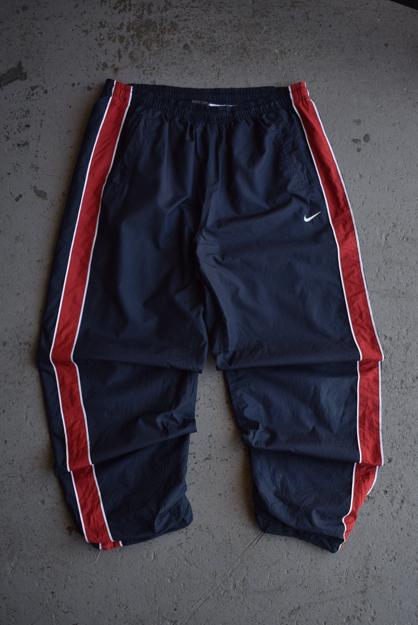 Vintage Nike Classic Logo Embroidered Track Pants (XL) - Retrospective Store