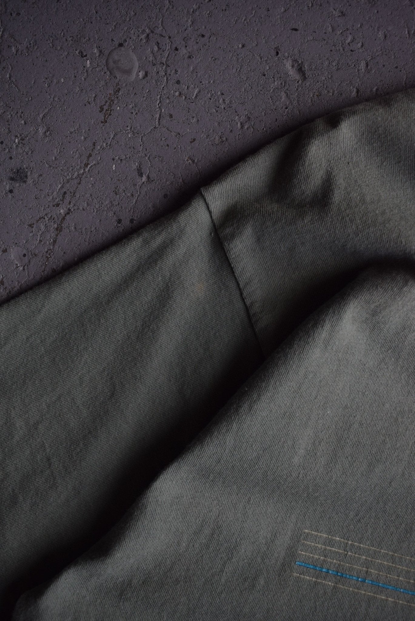 Vintage Nike Classic Swoosh Tee (L) - Retrospective Store