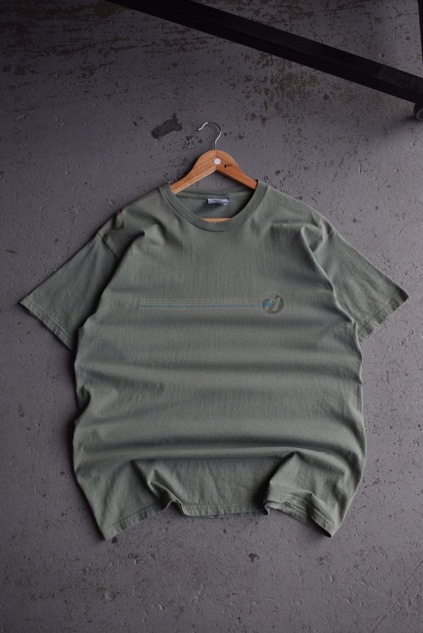 Vintage Nike Classic Swoosh Tee (L) - Retrospective Store