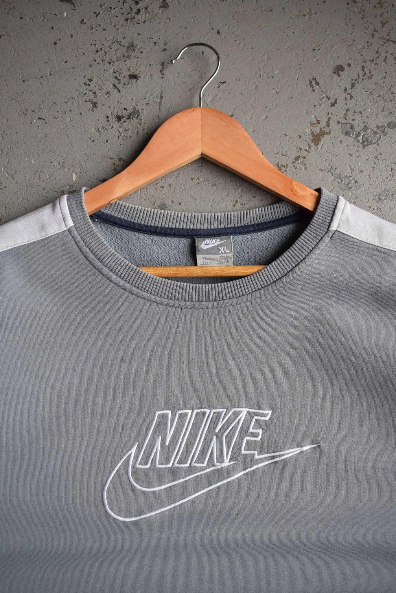 Vintage Nike Embroidered Spellout Crewneck (XL) - Retrospective Store