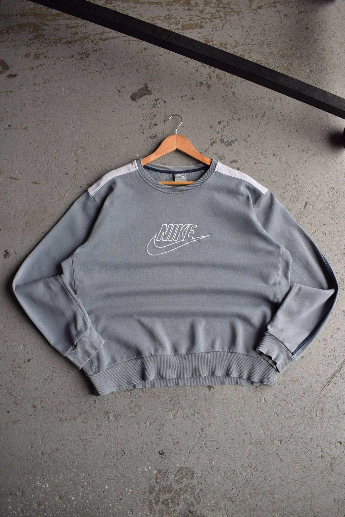 Vintage Nike Embroidered Spellout Crewneck (XL) - Retrospective Store