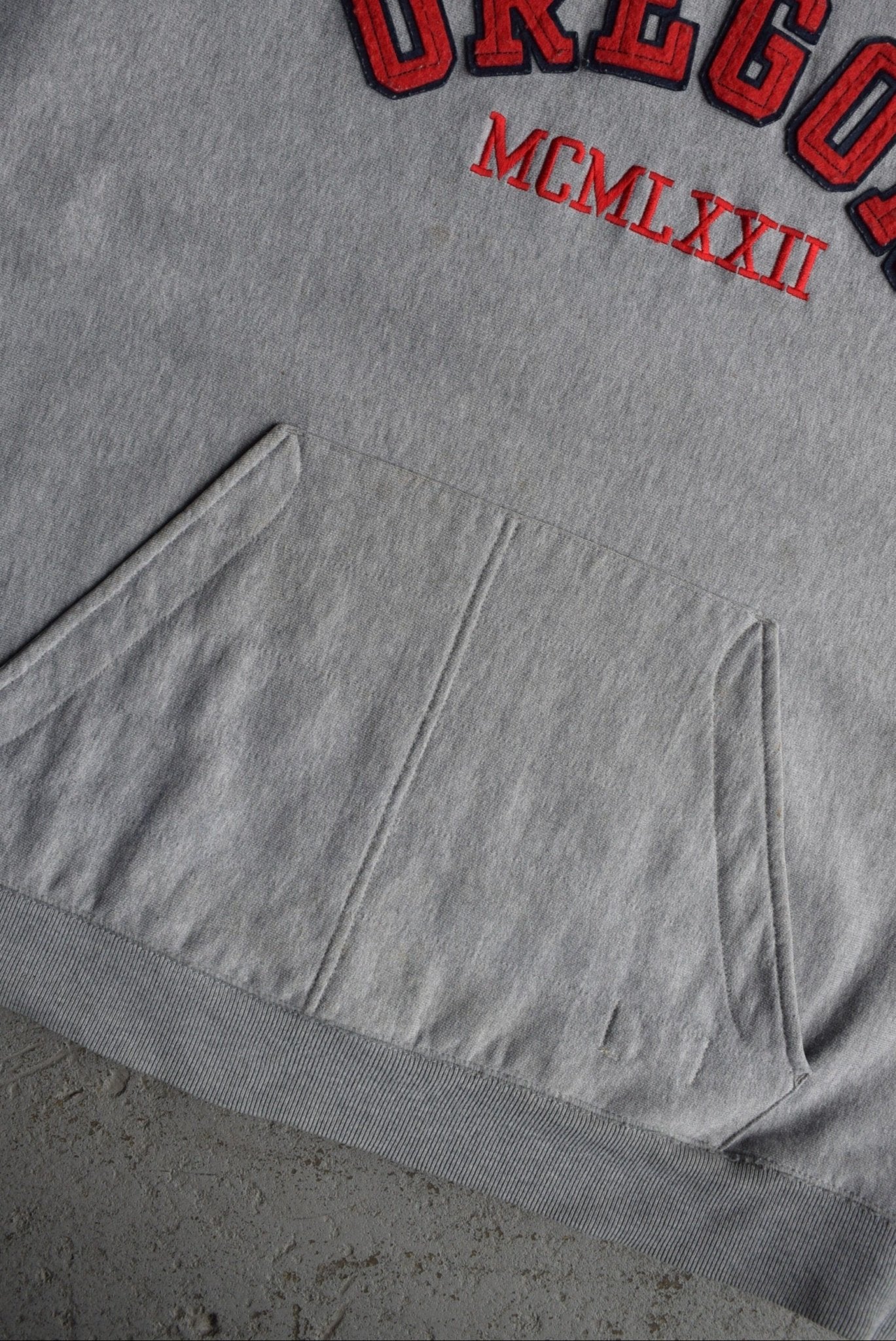 Vintage Nike Oregon Embroidered Hoodie (M) - Retrospective Store