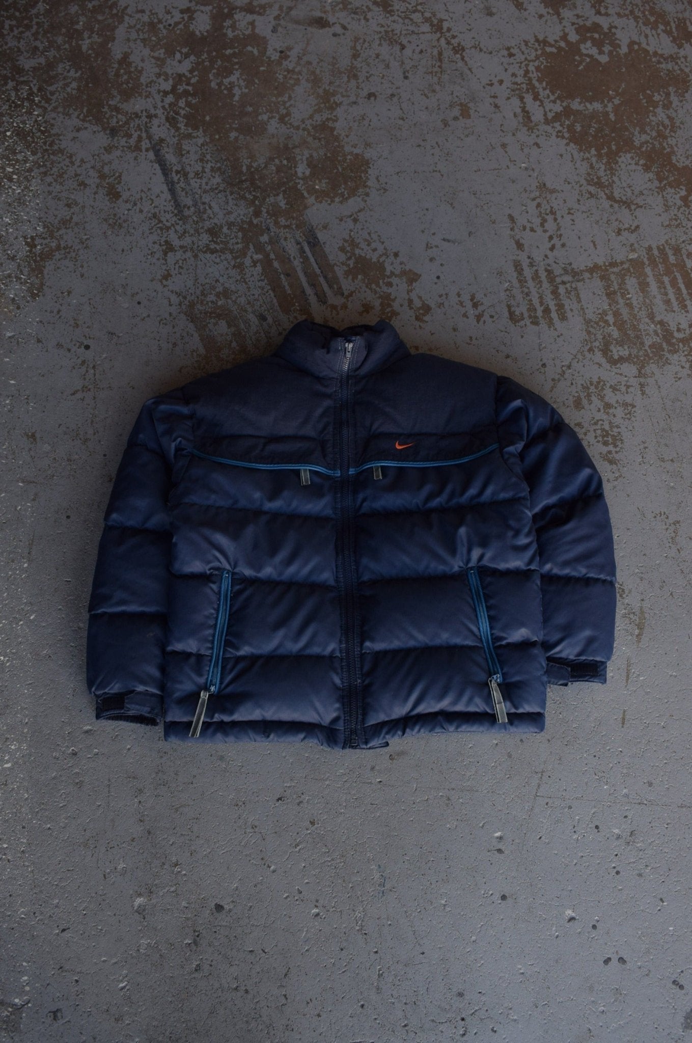 Nike RARE 1990s heavyweight spellout puffer jacket (M) – Known Source
