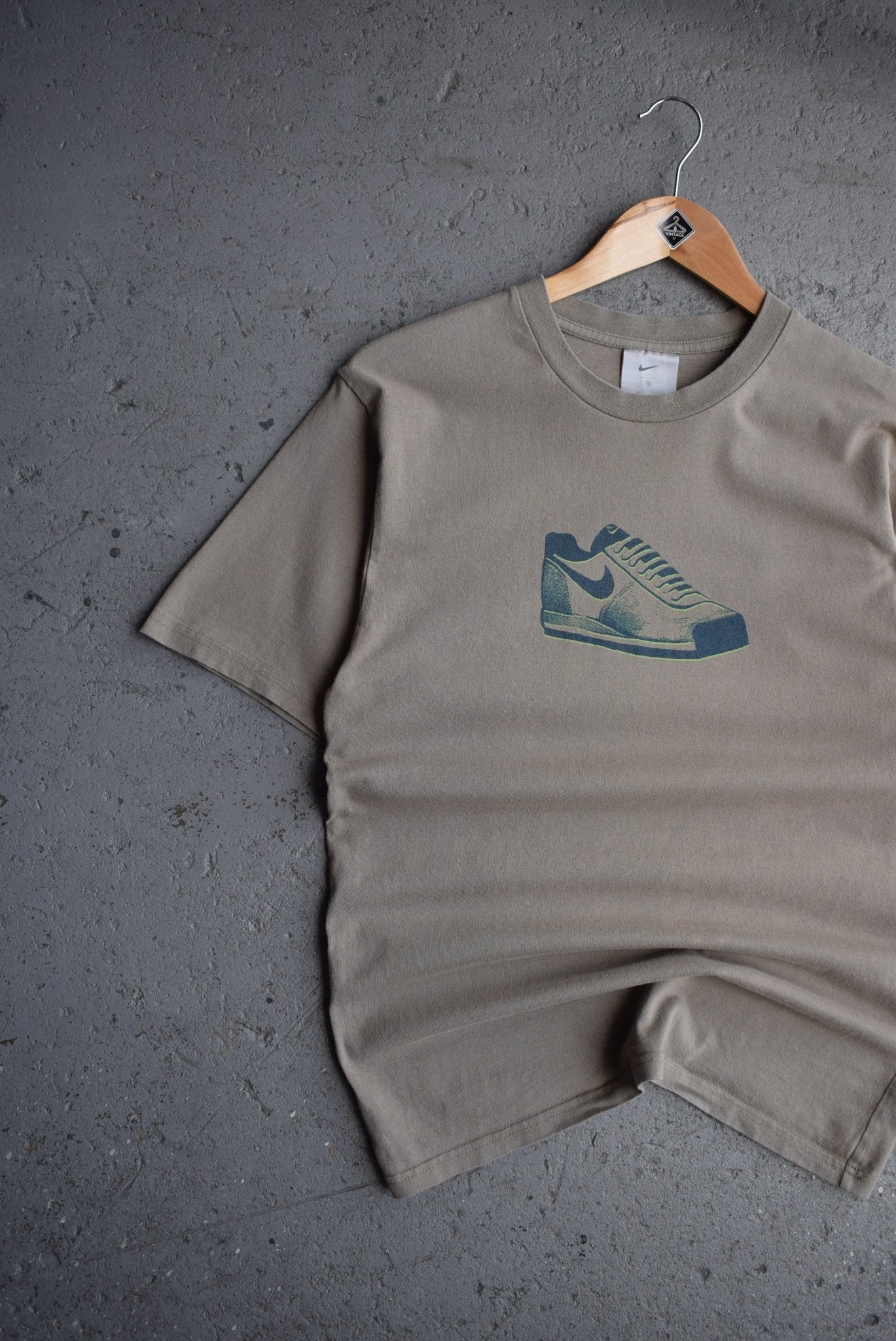Vintage Nike Sneaker Tee (S) - Retrospective Store