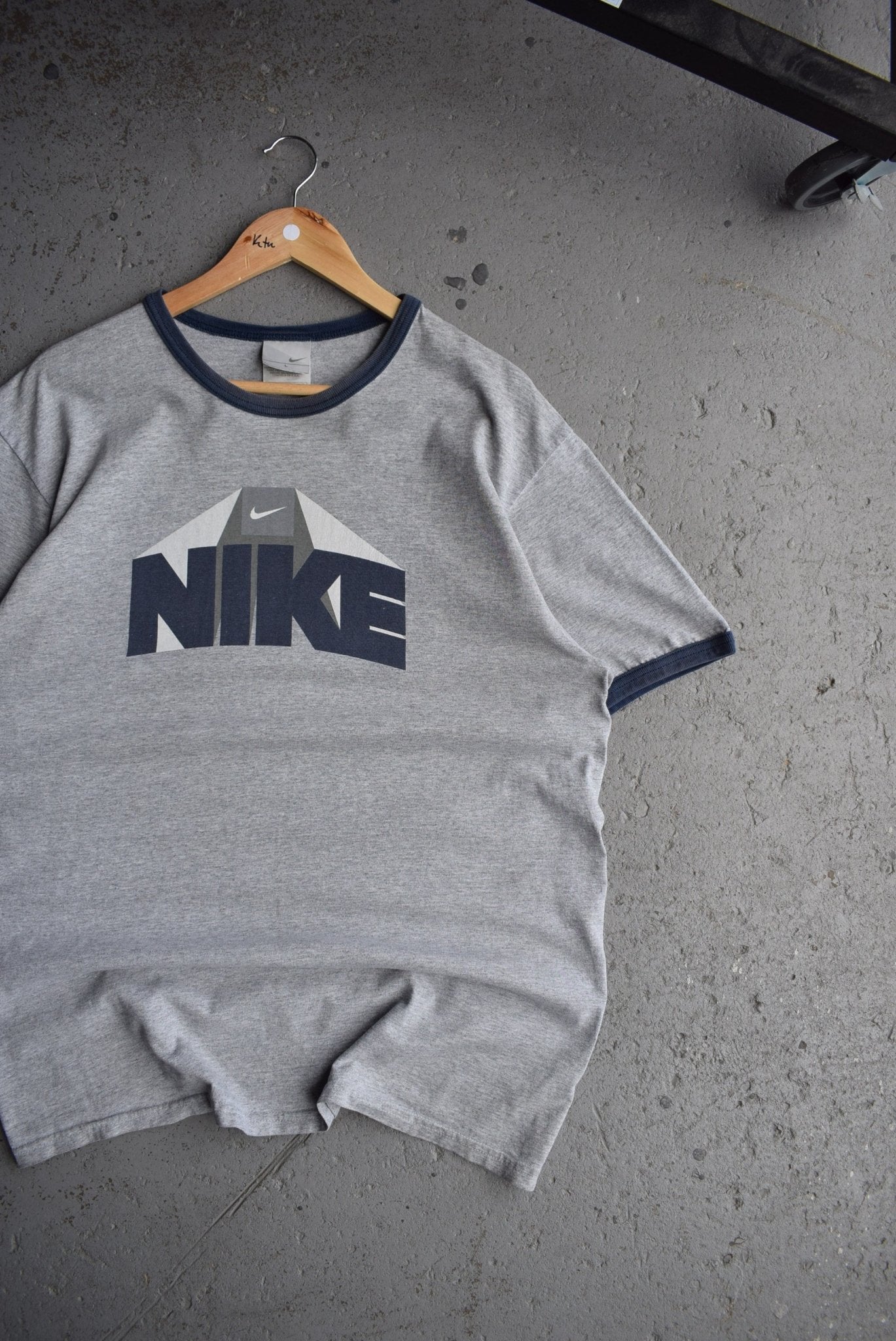 Vintage Nike Spellout Tee (L) - Retrospective Store