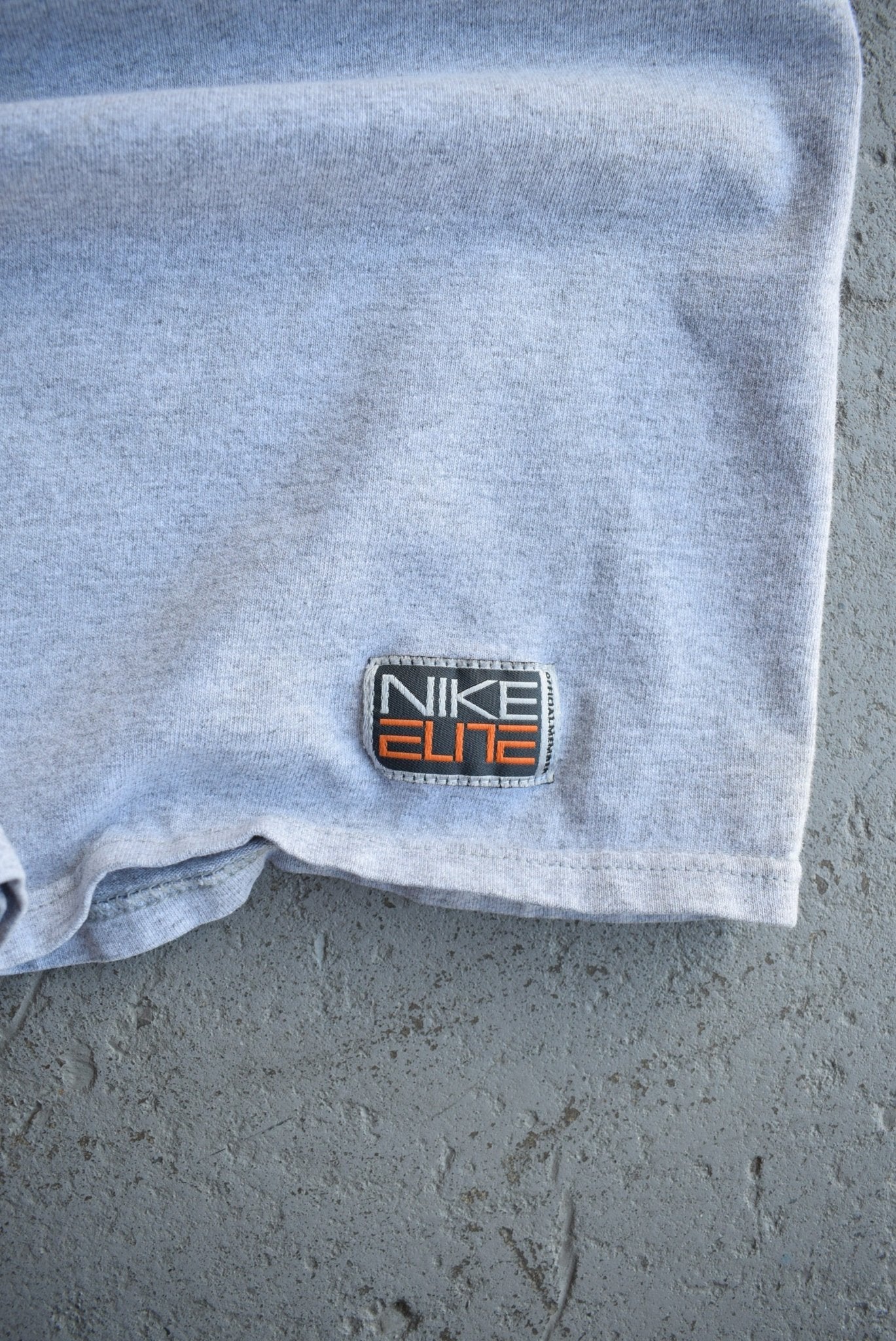 Vintage Nike x Michigan State University Basketball Tee (M) - Retrospective Store