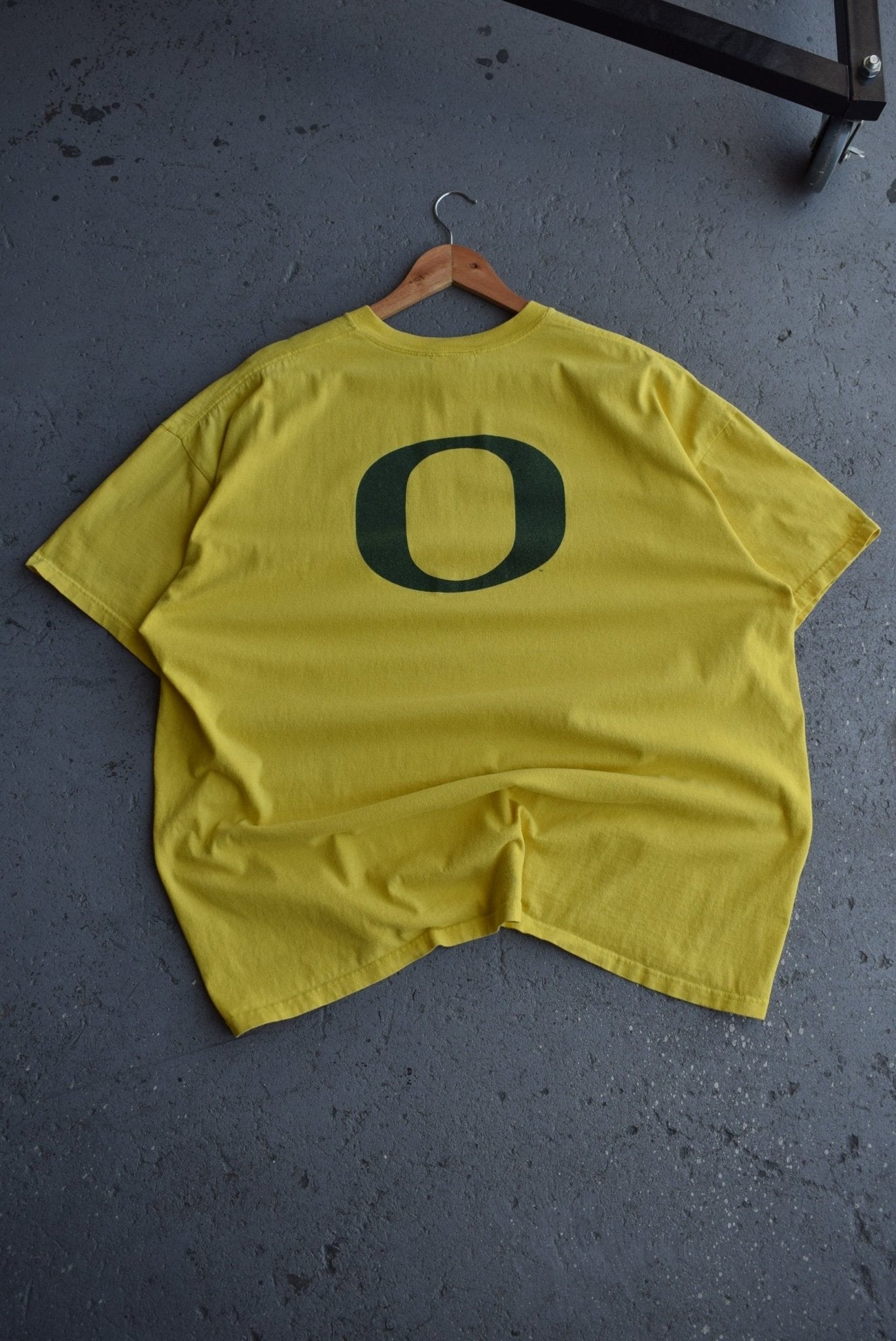 Vintage Nike x University of Oregon Football Tee (XXL) - Retrospective Store