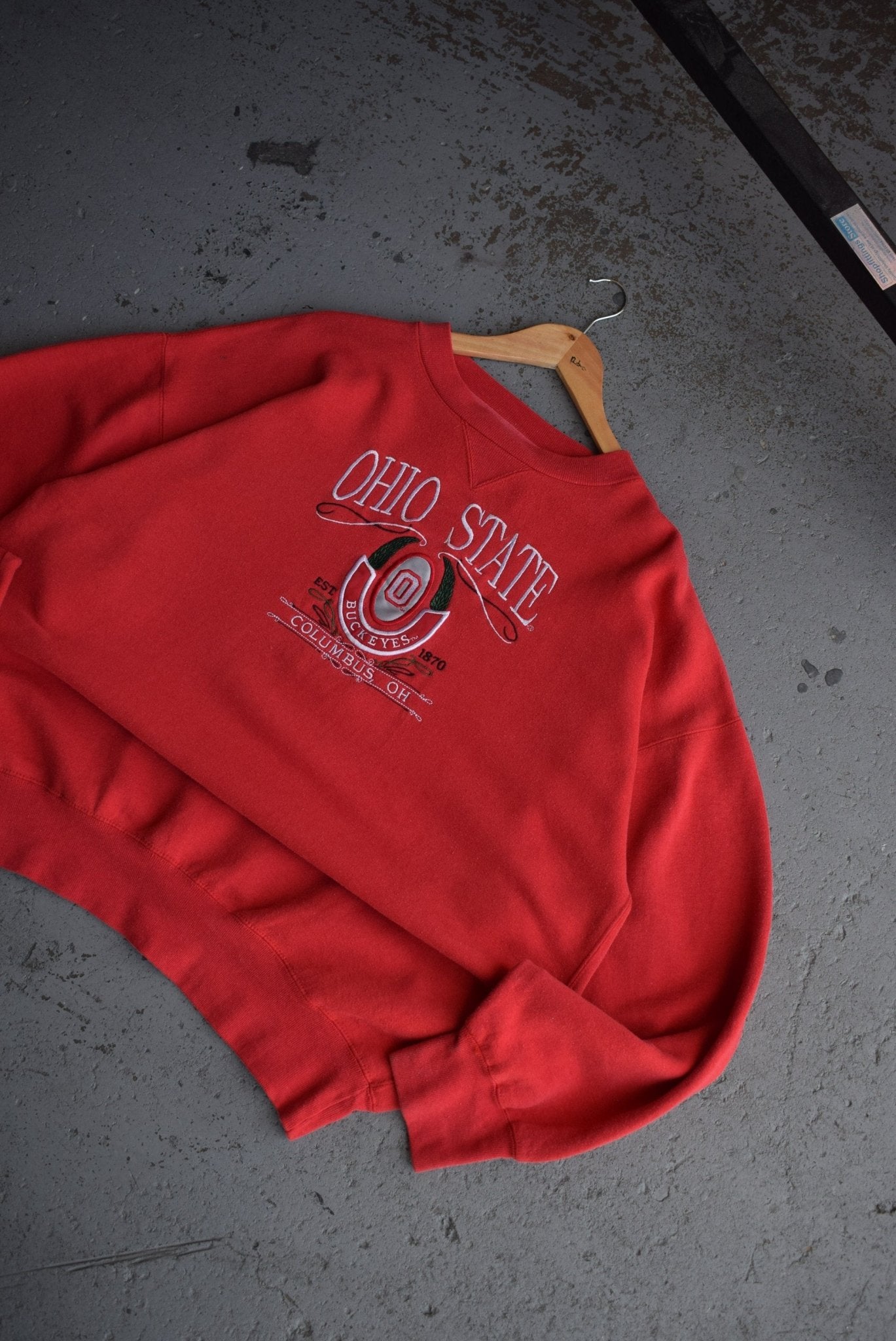 Vintage Ohio State University Embroidered Crewneck (XL) - Retrospective Store