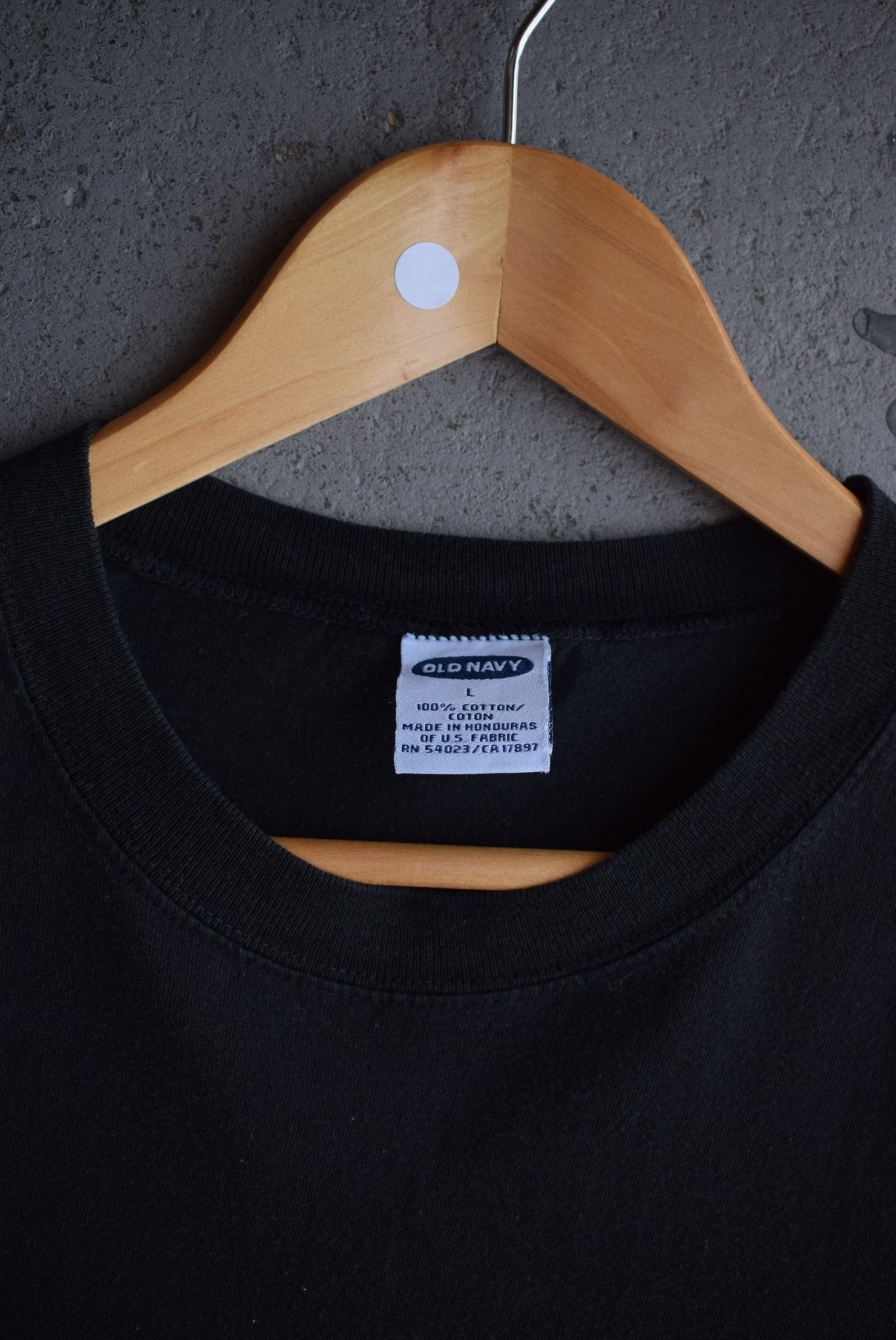 Vintage Old Navy Spellout Long Sleeve Tee (L) - Retrospective Store