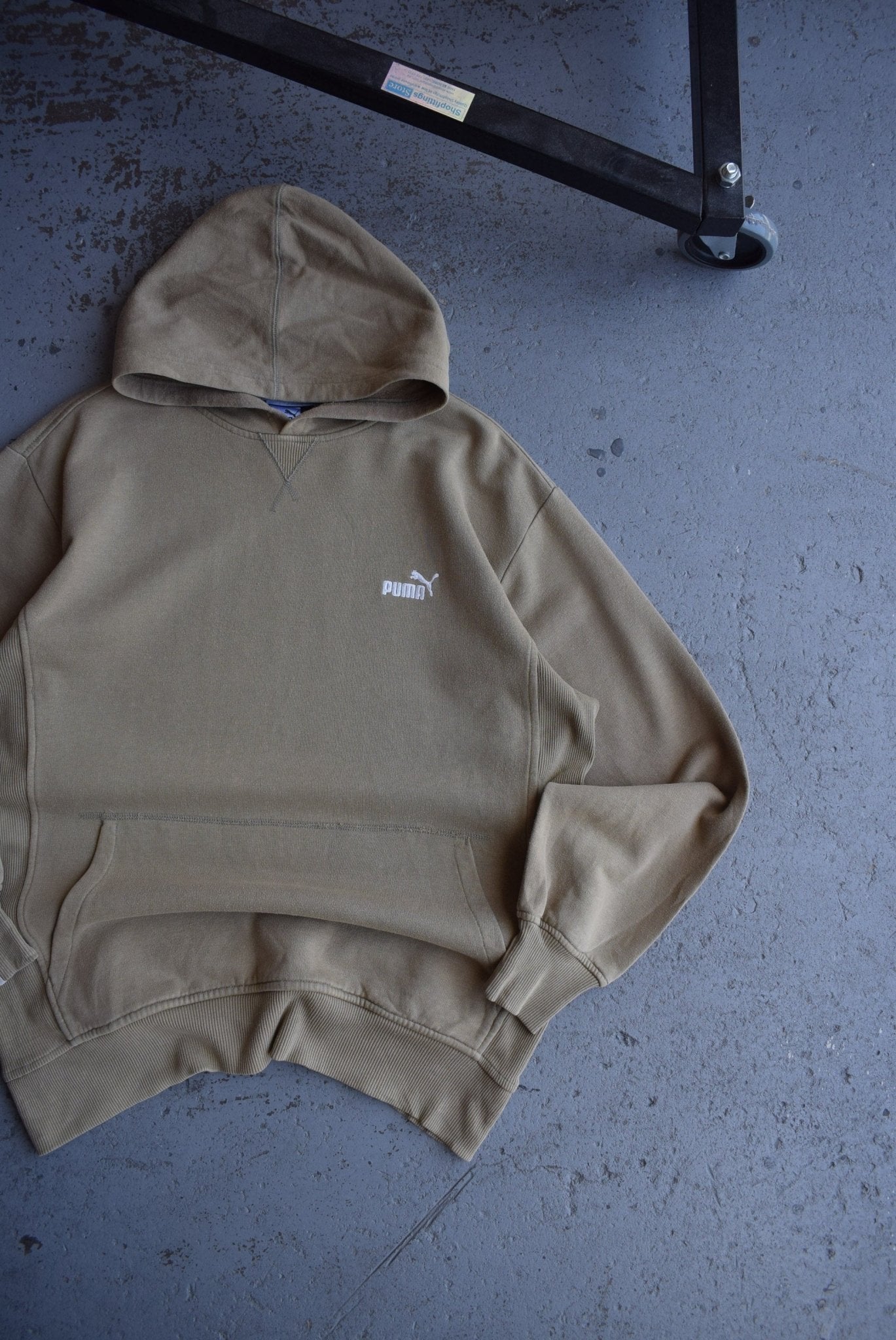 Vintage Puma Classic Logo Embroidered Hoodie (XL) - Retrospective Store