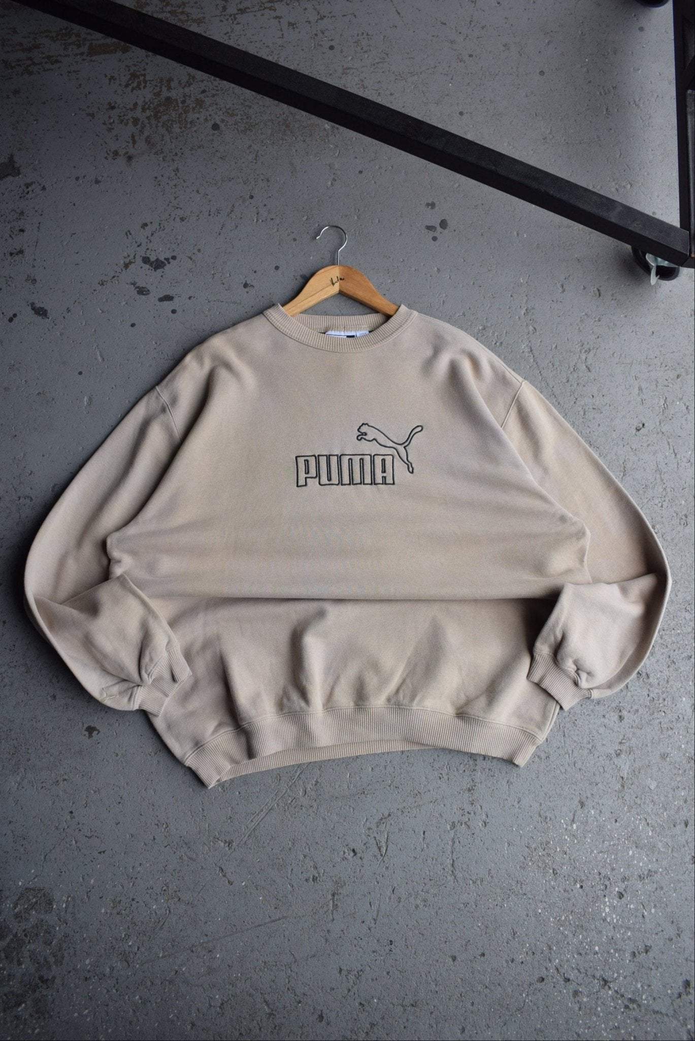Vintage Puma Embroidered Spellout Crewneck (XXL) - Retrospective Store